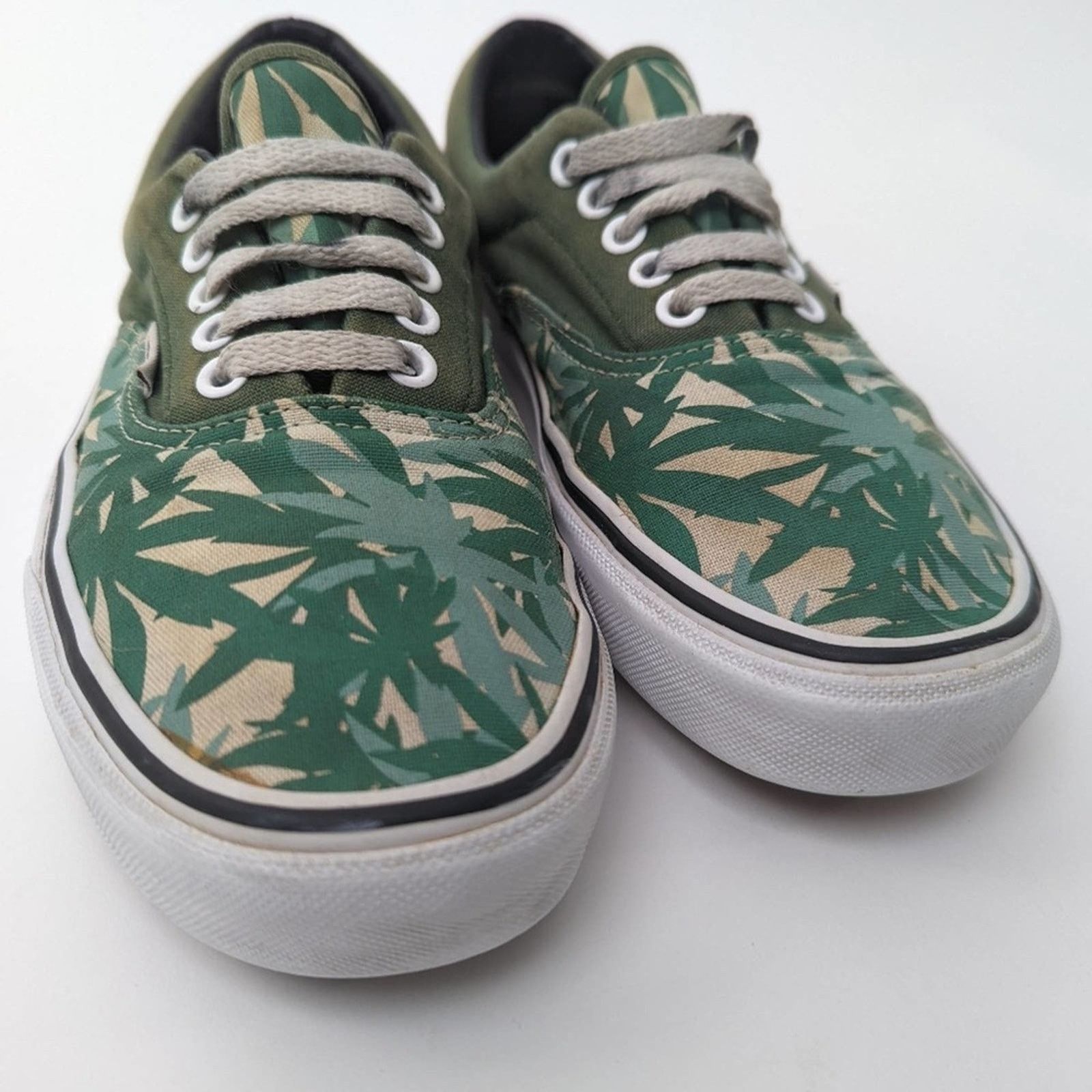 Vans Rare Mary-J Leaf Low Top Vans - 7.5/9 Size US 9 / IT 39 - 3 Thumbnail