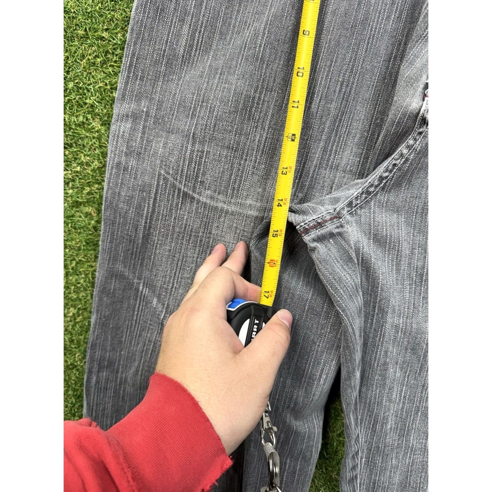Vintage VINTAGE roman royalty Jeans Mens 40x32 Loose Baggy Wide-Leg 2000s Hip Hop 5-Pocket Denim Gray Cotton Buttons Zip Inseam 32 Mens Size US 40 / EU 56 - 6 Thumbnail