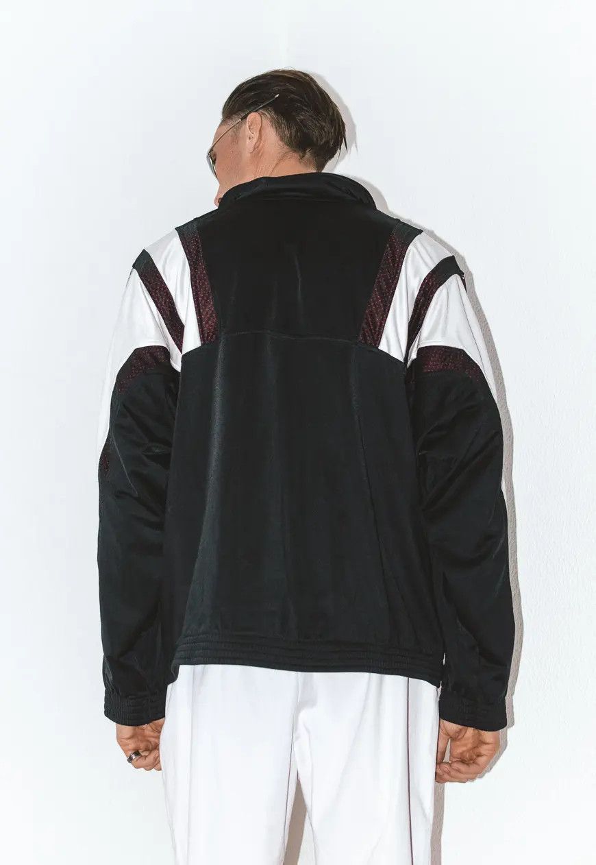 Champion × Vintage Oversized Black/Red Champion Zip Through Track Sweatshirt Size US L / EU 52-54 / 3 - 3 Thumbnail