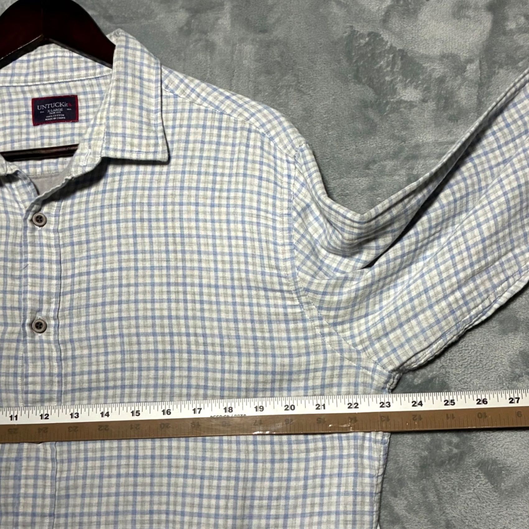 UNTUCKit UNTUCKit Gingham Check Slim Fit Button Down Shirt Mens XL Blue Grey Shirt Mens XL Blue Grey Size US XL / EU 56 / 4 - 6 Thumbnail