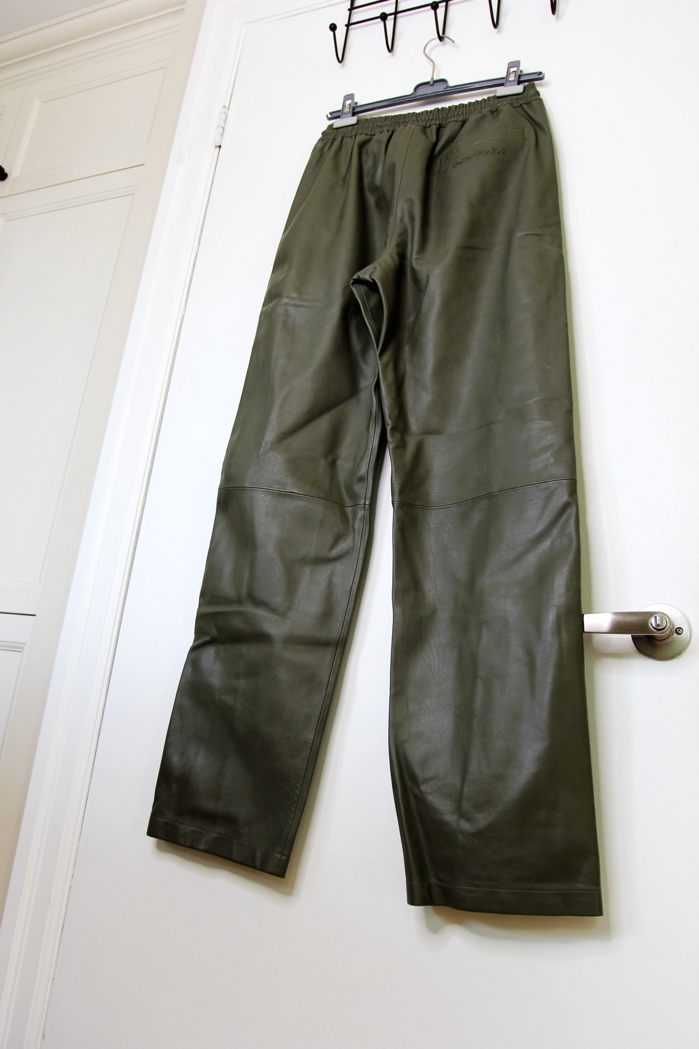 Acne Studios BNWT SS25 ACNE STUDIOS LEATHER PANTS 46 Size US 30 / EU 46 - 7 Thumbnail