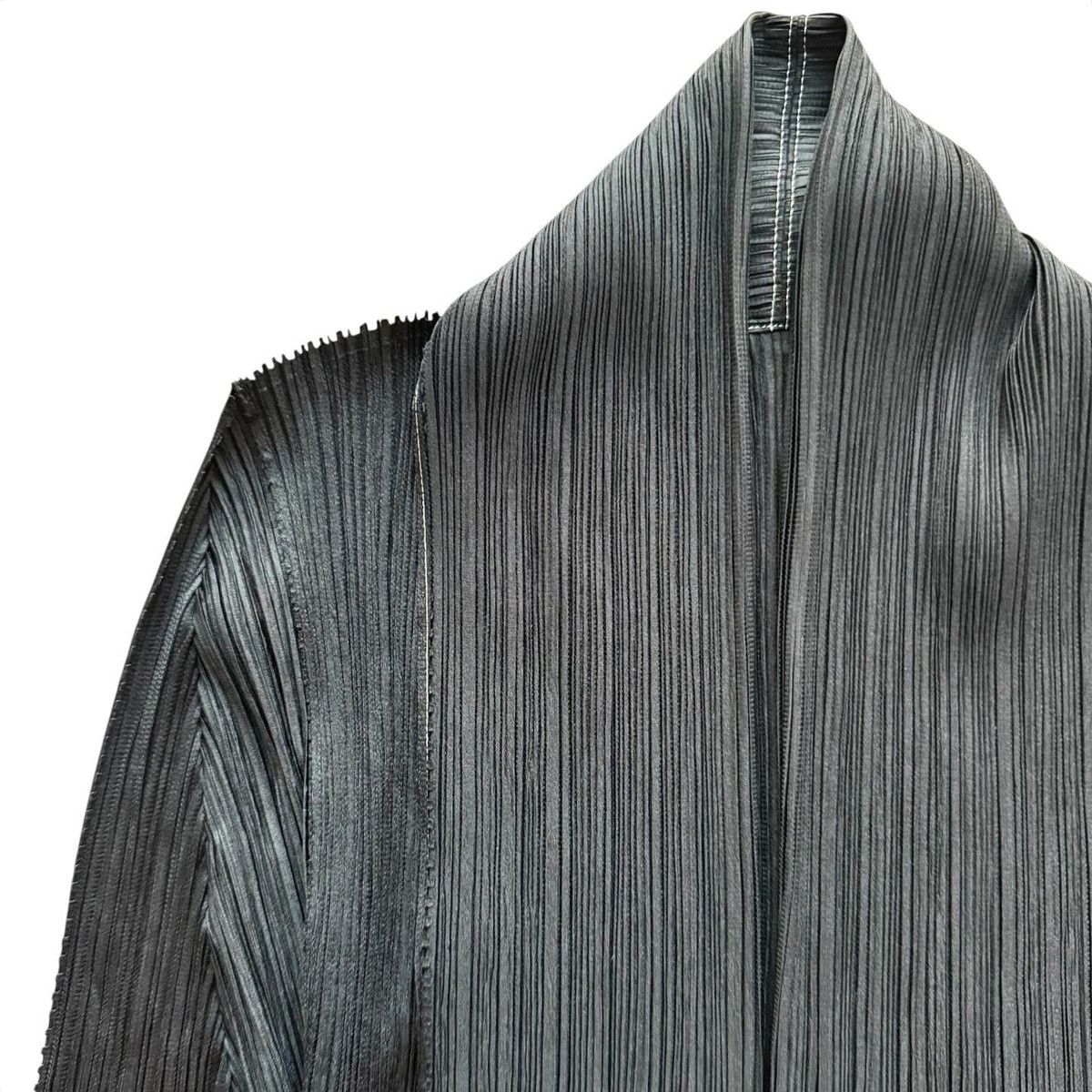 Pleats Please Issey Miyake RARE Pleats Please Issey Miyake blouse Size ONE SIZE - 3 Thumbnail