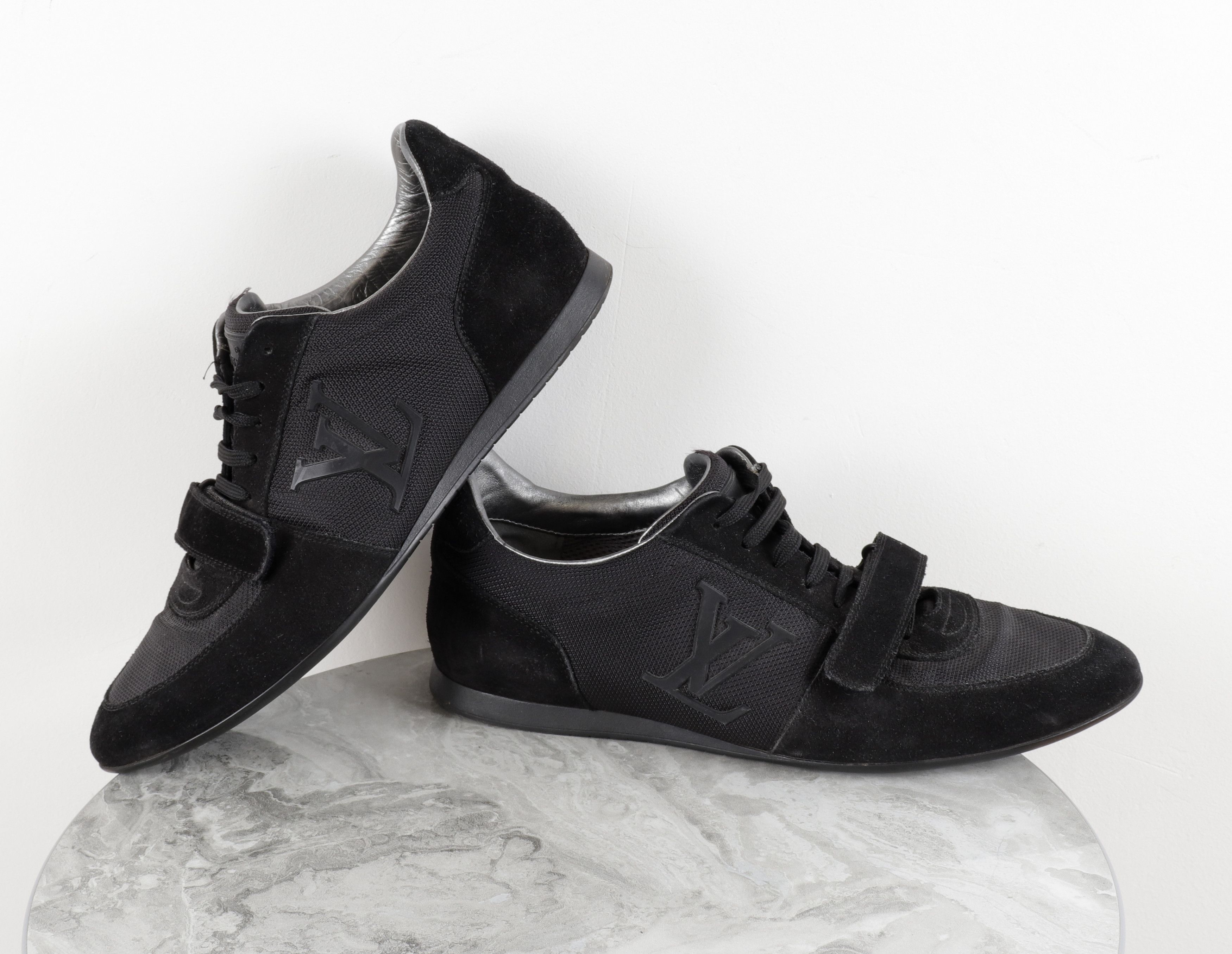 Louis Vuitton Louis Vuitton Black Canvas Suede Sneakers Size US 9.5 / EU 42-43 - 11 Thumbnail