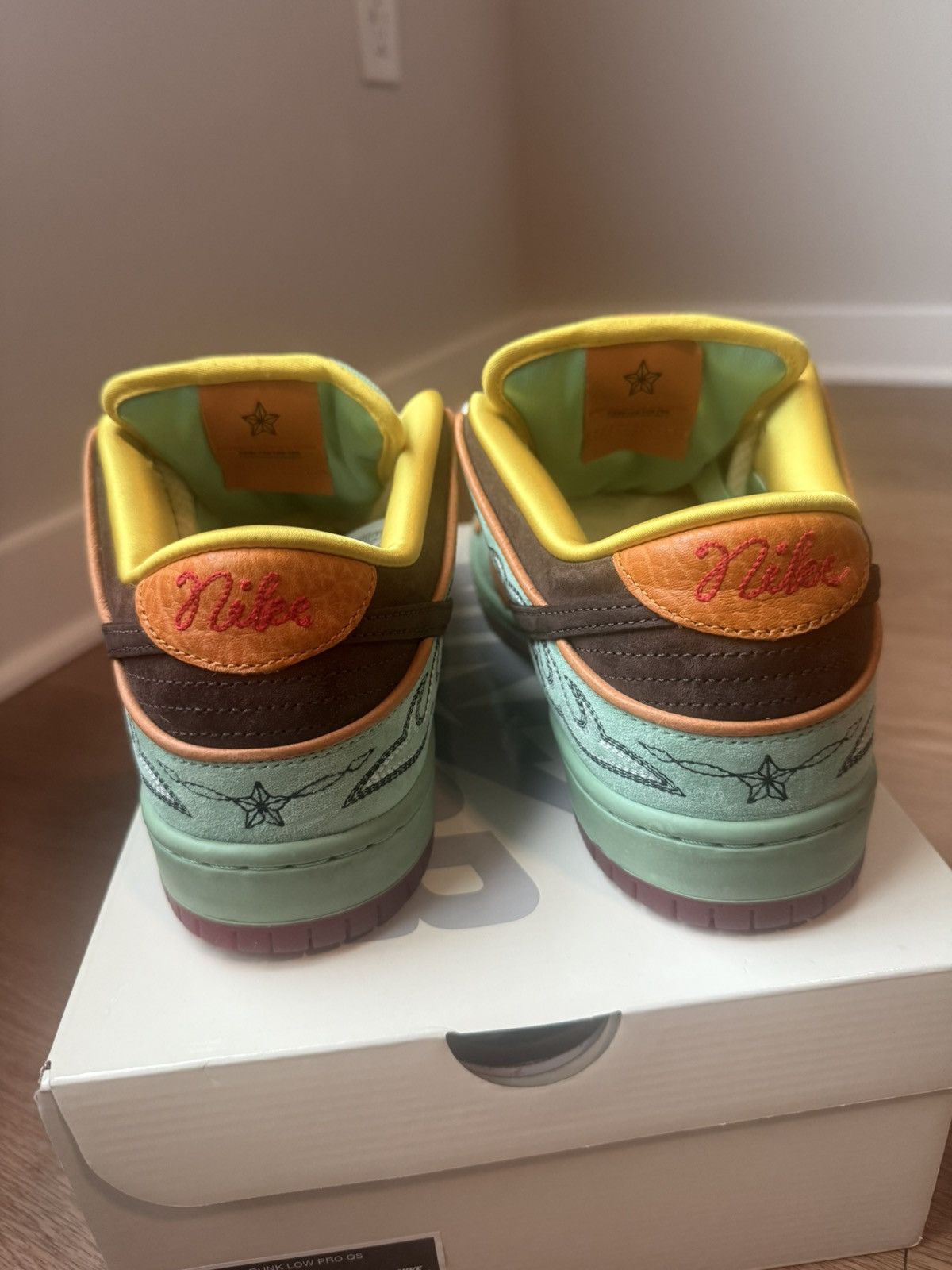 Nike SB Nike SB Dunk Low Rodeo Size US 9.5 / EU 42-43 - 4 Thumbnail