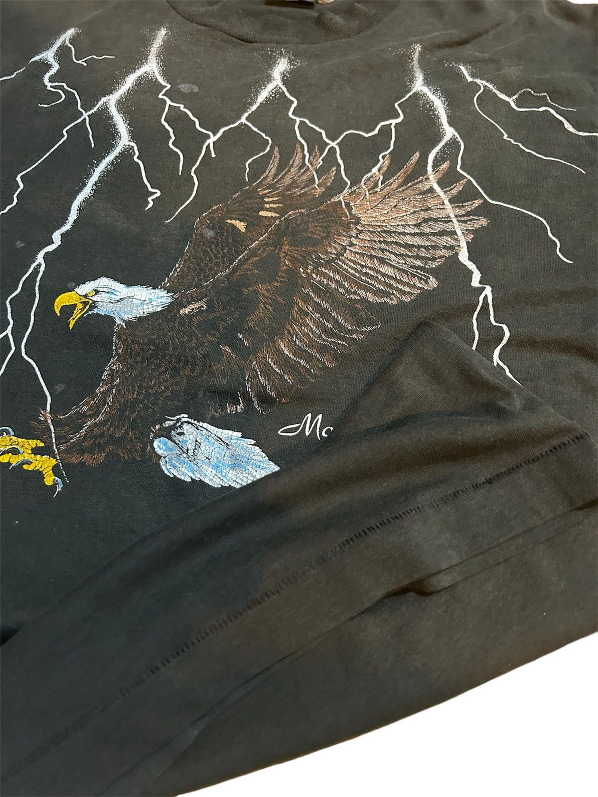 Vintage 92' single stitches eagle/lightning montana tshirt Size US L / EU 52-54 / 3 - 3 Thumbnail