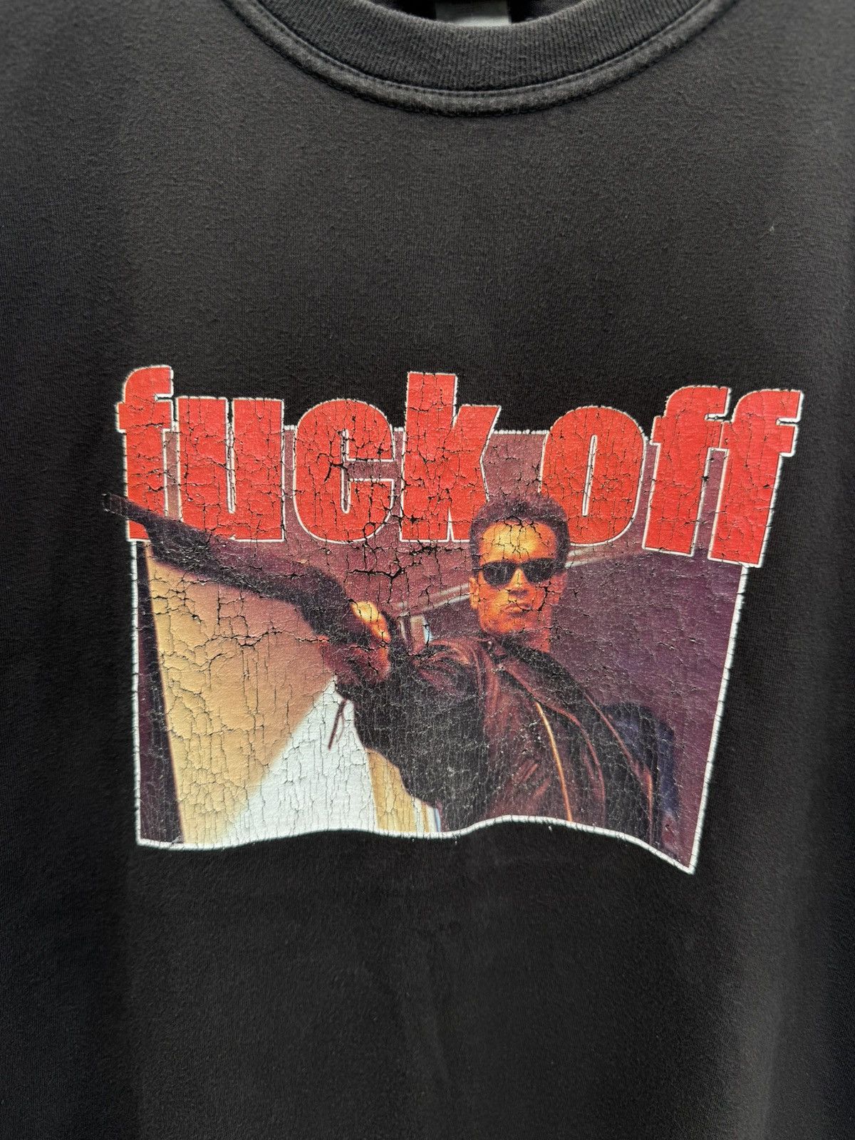 Vintage 💥Vintage Serial Killer Fuckoff Arnold Schwarzenegger T-Shirt Size US L / EU 52-54 / 3 - 2 Thumbnail
