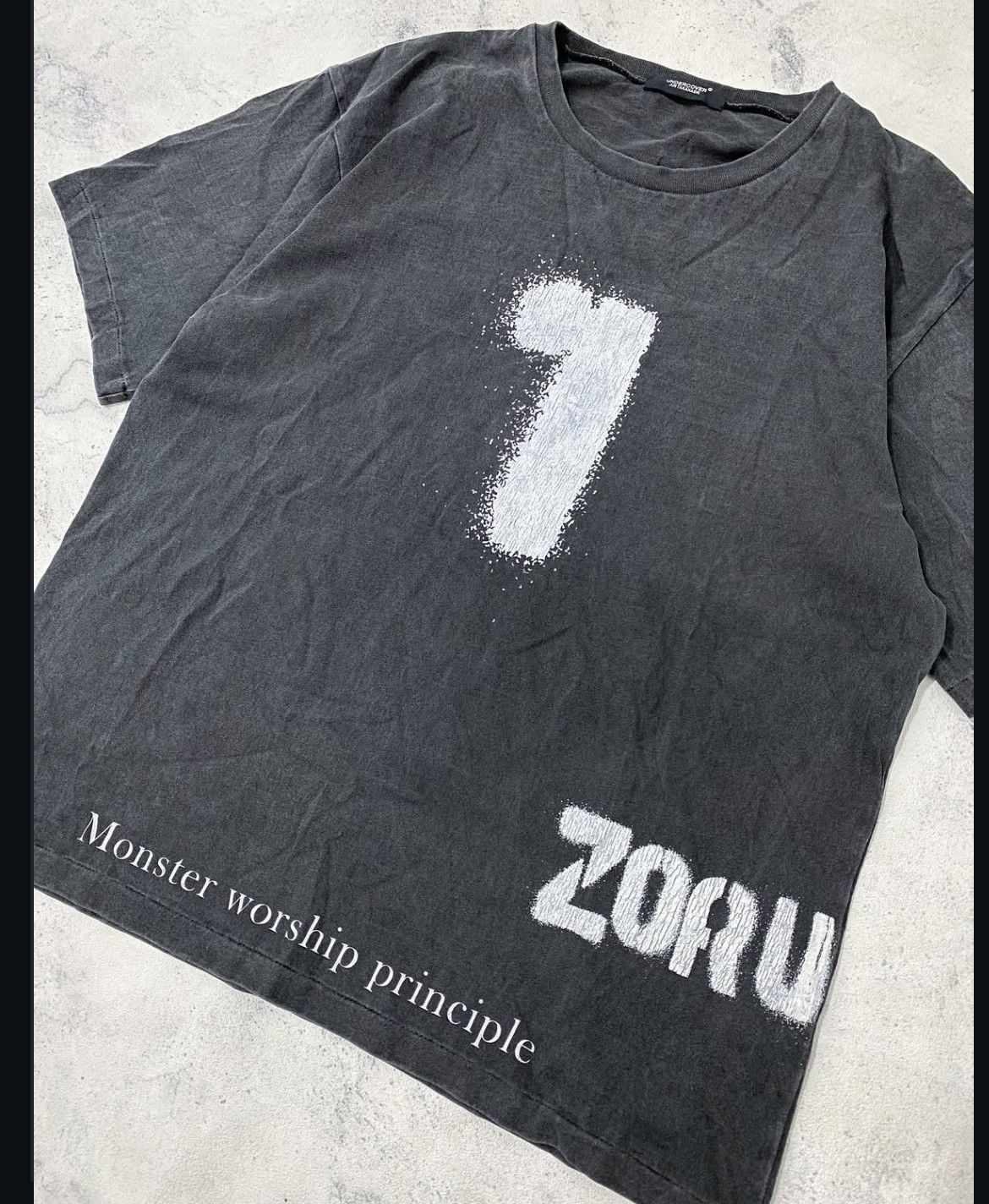 Undercover 2000s Undercover Jun Takahashi Zoruge Faded Wash Tee Size US M / EU 48-50 / 2 - 3 Thumbnail