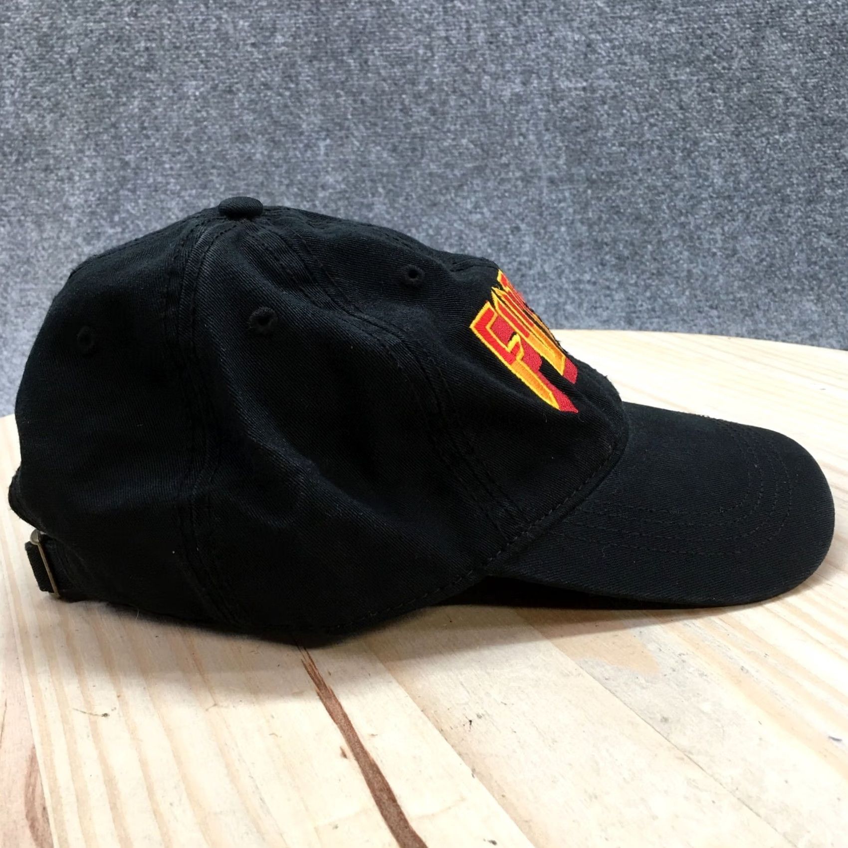Vintage Cap America Future Embroidered Baseball Hat Mens Black One Size Adjustable Size ONE SIZE - 5 Thumbnail
