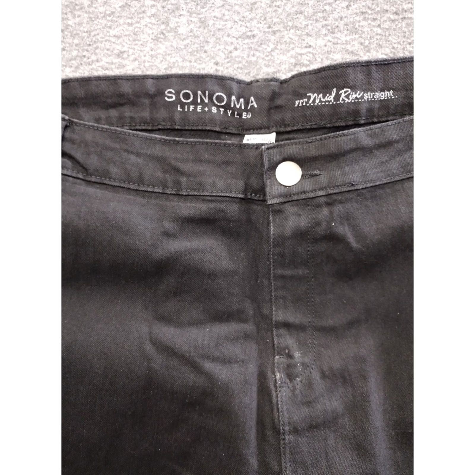 Vintage Sonoma Women's Bermuda Shorts Bermuda Black Size 24 Mid Rise Stretch Cotton Blend Dark Denim Bermuda Shorts Black Women Size 24 Size 30" / US 8 / IT 44 - 4 Thumbnail