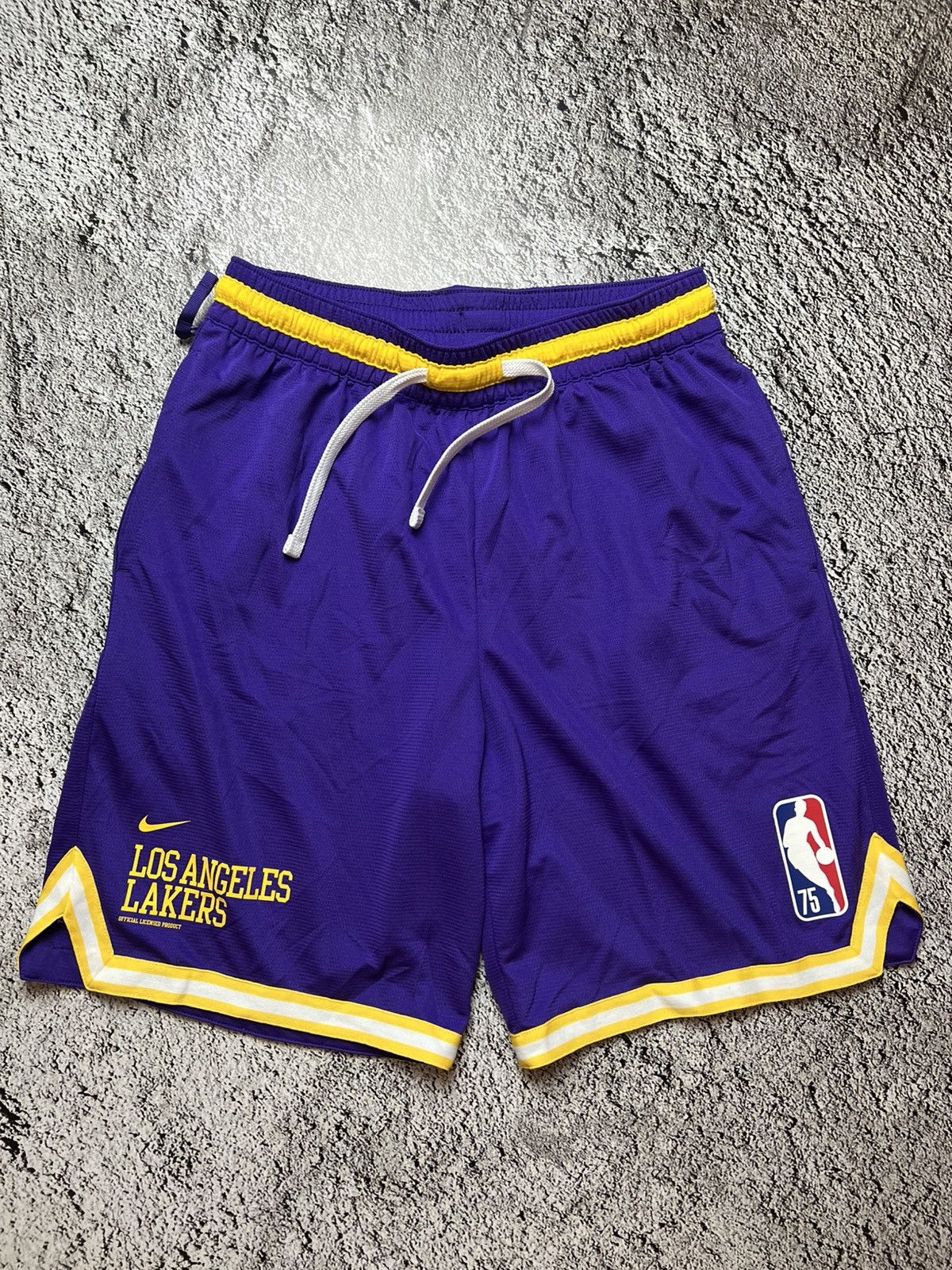 Nike Los Angeles Lakers NBA 75 year’s anniversary nike shorts Size US 32 / EU 48 - 1 Thumbnail