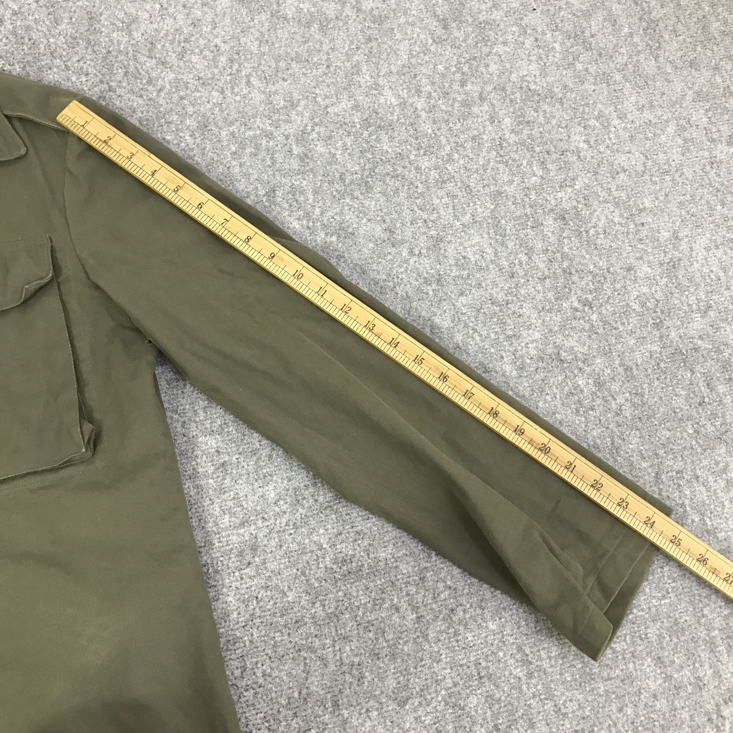 Vintage ARMY GREEN BUTTON JACKET K114B19 Size US L / EU 52-54 / 3 - 6 Thumbnail