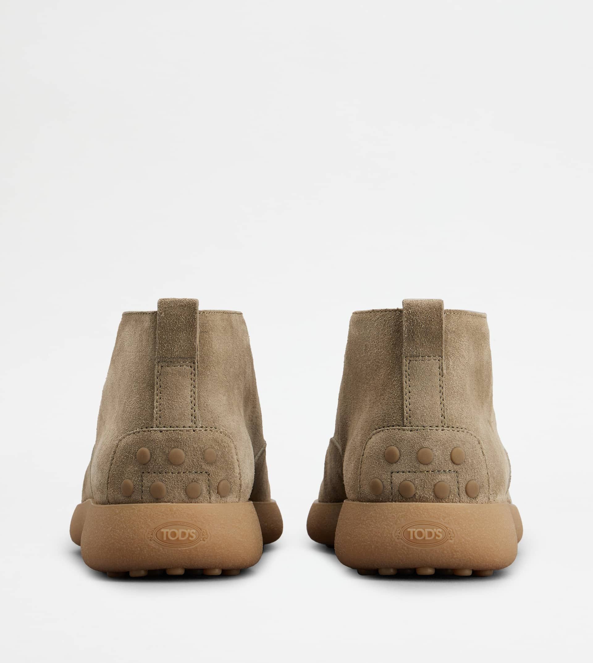 Tod's Desert Boots Size US 9 / EU 42 - 8 Thumbnail