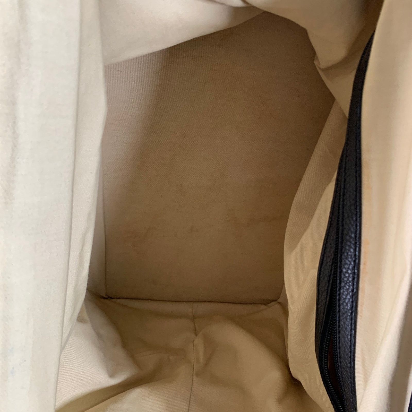 Barneys New York BARNEYS NEW YORK Black Gold Crackled Leather Duffle Bags Size ONE SIZE - 9 Thumbnail