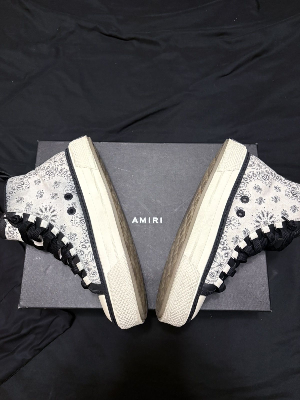 Amiri AMIRI Bandana High Top Sneakers – Black/White Size US 9 / EU 42 - 3 Thumbnail