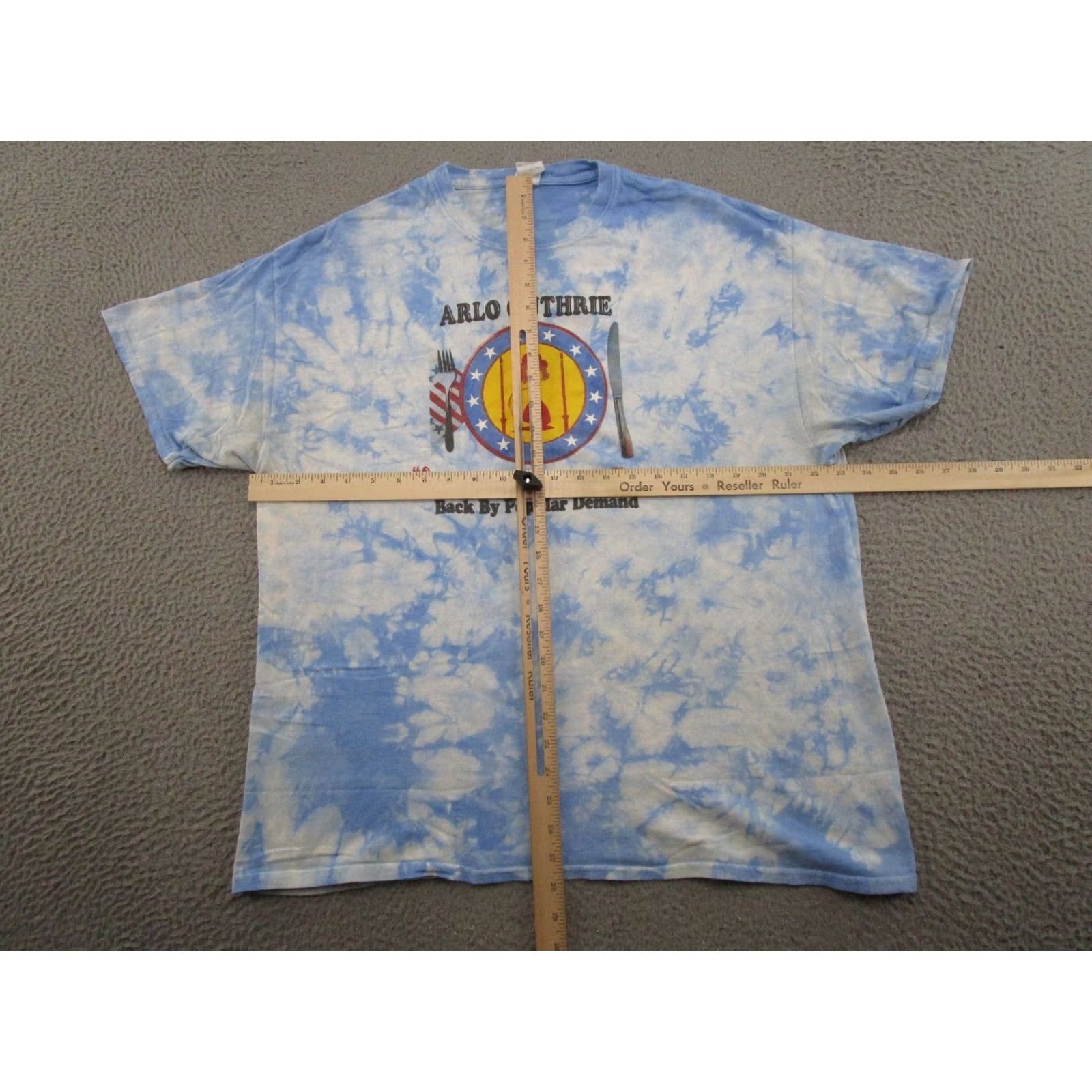 Gildan Arlo Guthrie World Tour Alice’s Restaurant Tie Dye Tour T-Shirt XL Unisex READ Shirt Adult XL Multicolor Music Festival Mid-2000s Mens Size US XL / EU 56 / 4 - 7 Thumbnail