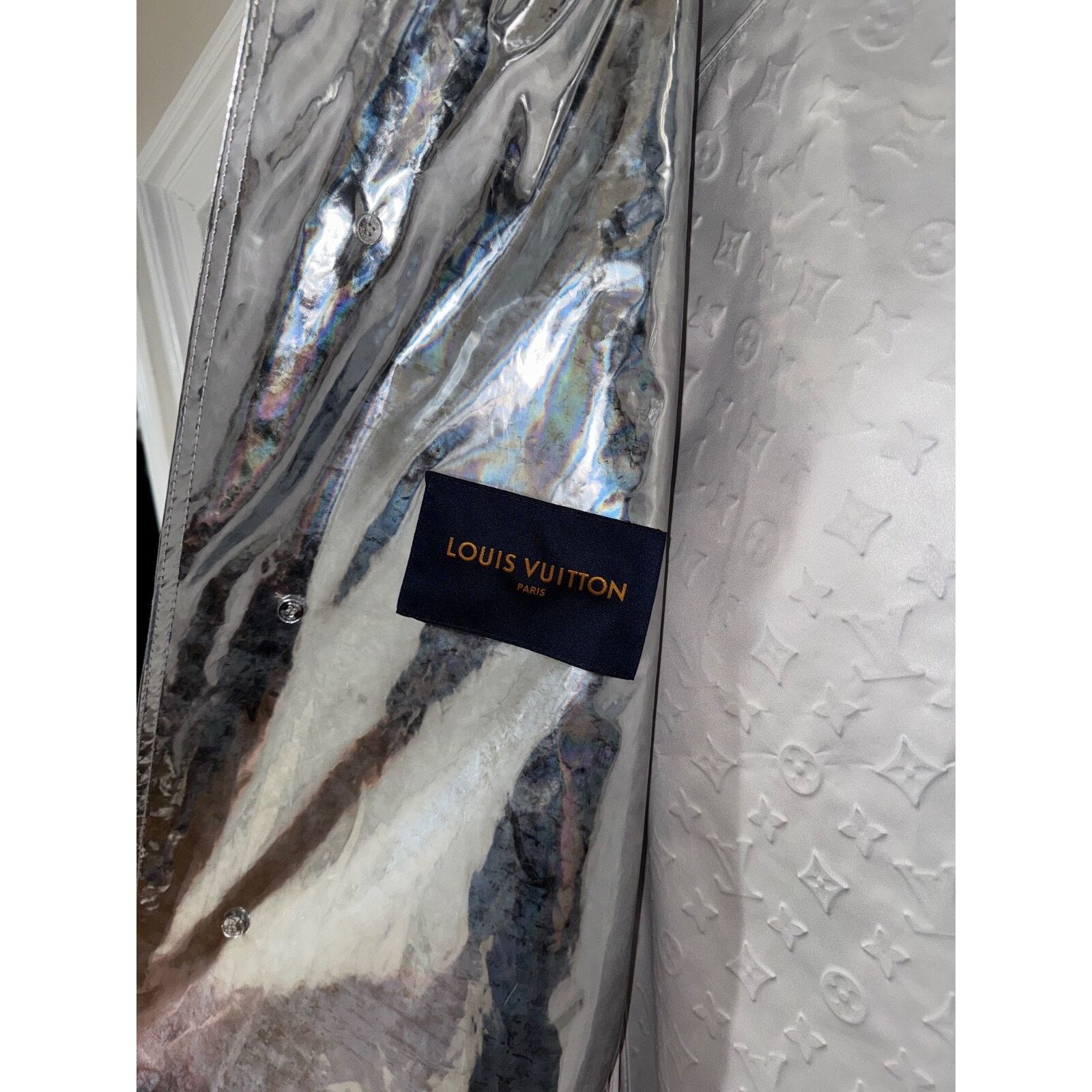 Louis Vuitton Louis Vuitton Virgil Mirror Raincoat Coat Logo Jacket 52 Size US L / EU 52-54 / 3 - 15 Thumbnail