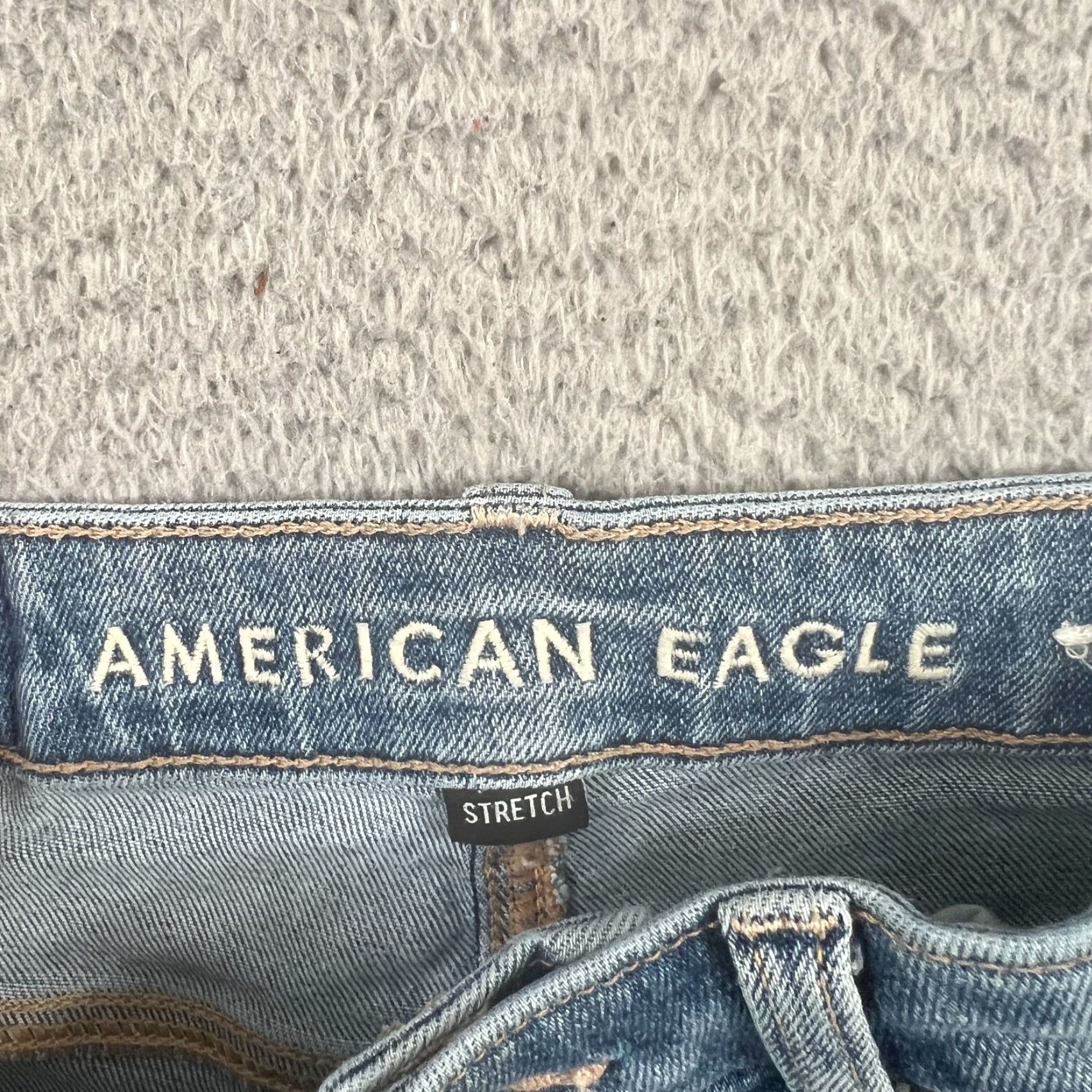 American Eagle Outfitters VINTAGE American Eagle Outfitters Jeans Womens Regular Size 00 Short Light Wash Stretch Mid Rise Blue 25 in Inseam Boys/Girls? Size 24" / US 00 / IT 34 - 5 Thumbnail