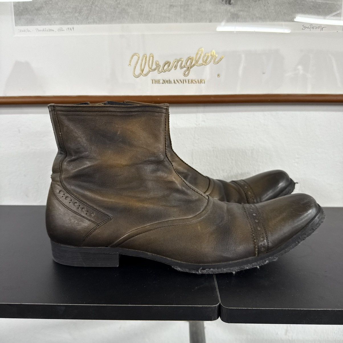 Dirk Bikkembergs WHOOP-DE-DOO RUSTY CHELSEA ZIP LEATHER BOOTS Size US 8.5 / EU 41-42 - 4 Thumbnail