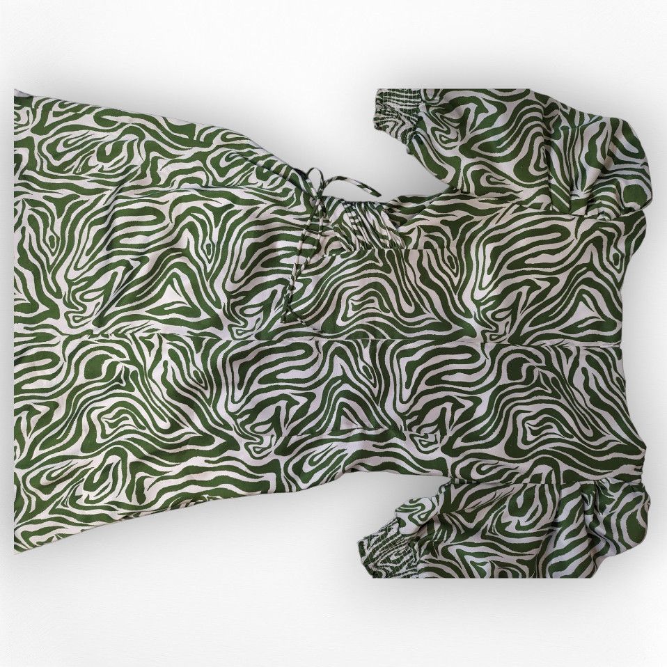 Cinq a Sept Cinq a Sept Kacy maxi dress size 14 green zebra print Size XL / US 12-14 / IT 48-50 - 18 Thumbnail