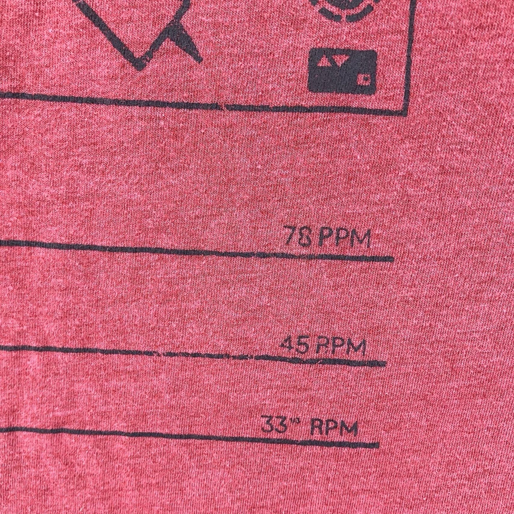 Banana Republic Banana Republic Eco T-Shirt Mens Large Brick Red Retro Record Player Size US L / EU 52-54 / 3 - 7 Thumbnail