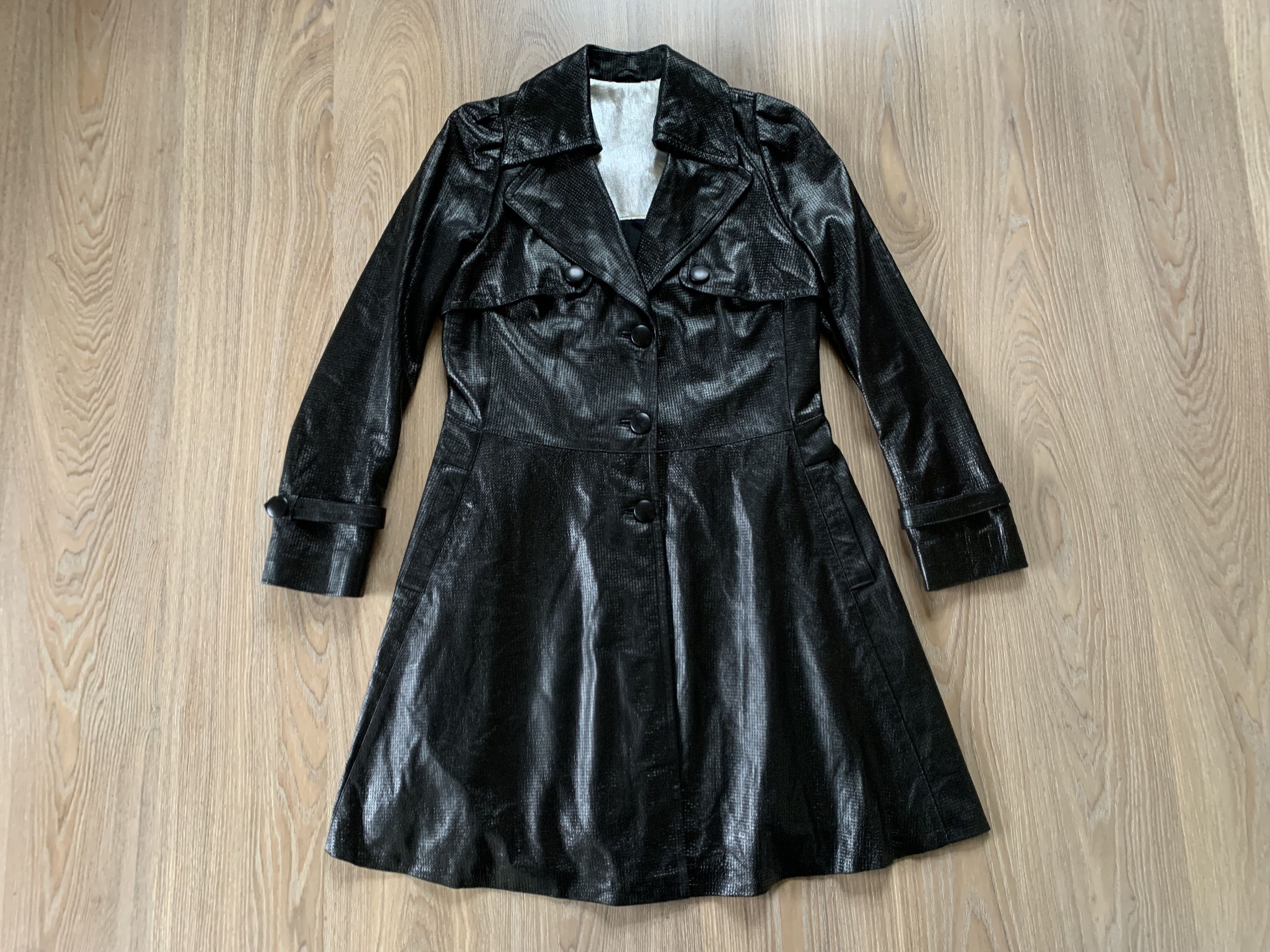 Vintage Rare Levinson Black Label Woman Perforated Leather Jacket Size M / US 6-8 / IT 42-44 - 2 Thumbnail