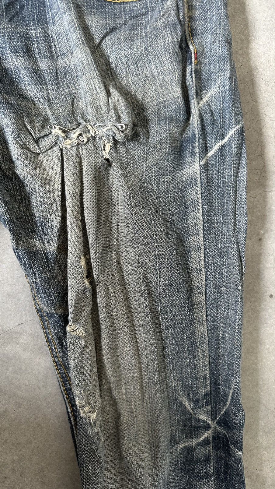 Beauty Beast VINTAGE DISTRESSED DENIM PANT AFFLICTION Size US 30 / EU 46 - 5 Thumbnail
