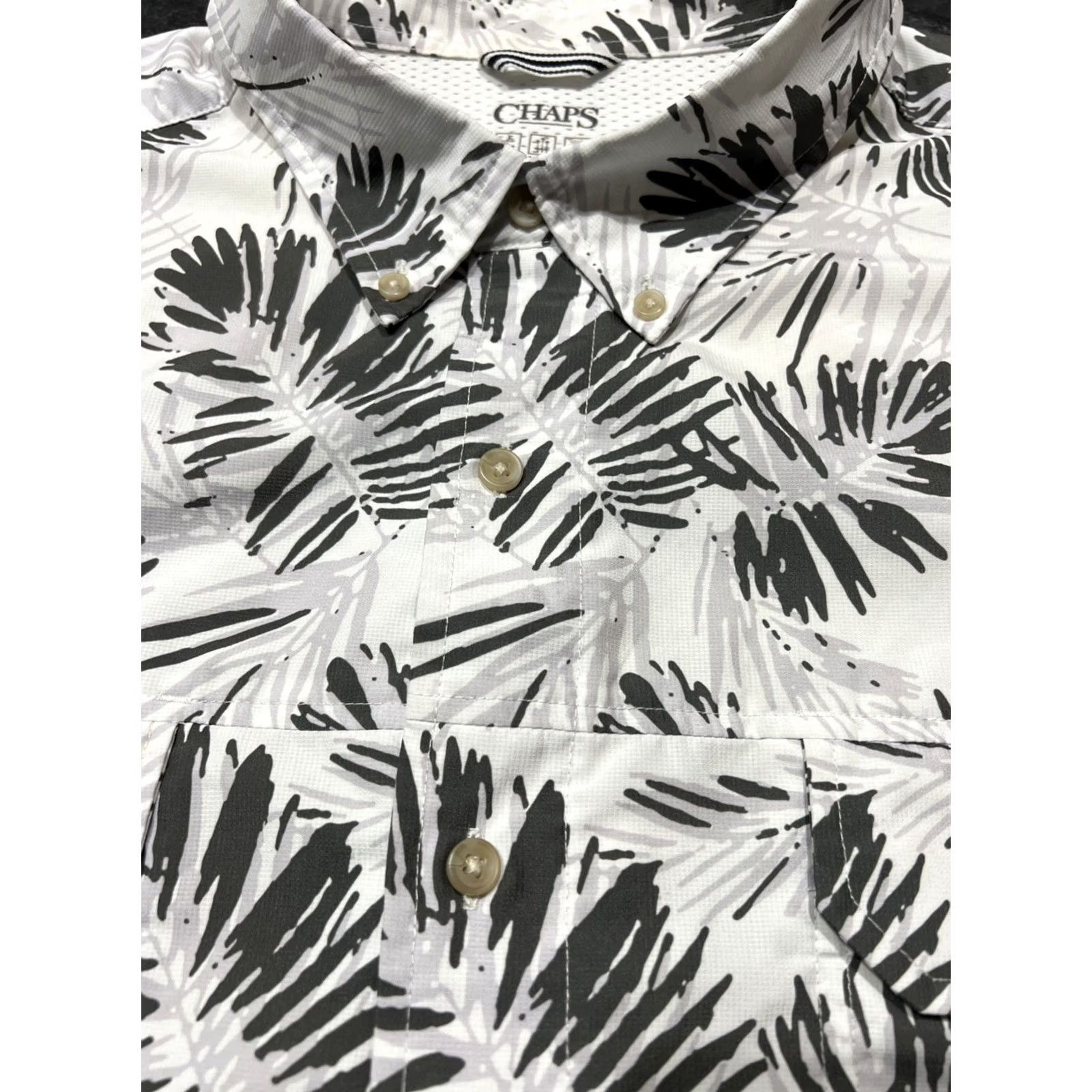 Chaps Chaps Hawaiian Shirt 3XB Short Sleeve Floral Button-Up White Big & Tall Mens Women? No. Size US XXL / EU 58 / 5 - 4 Thumbnail
