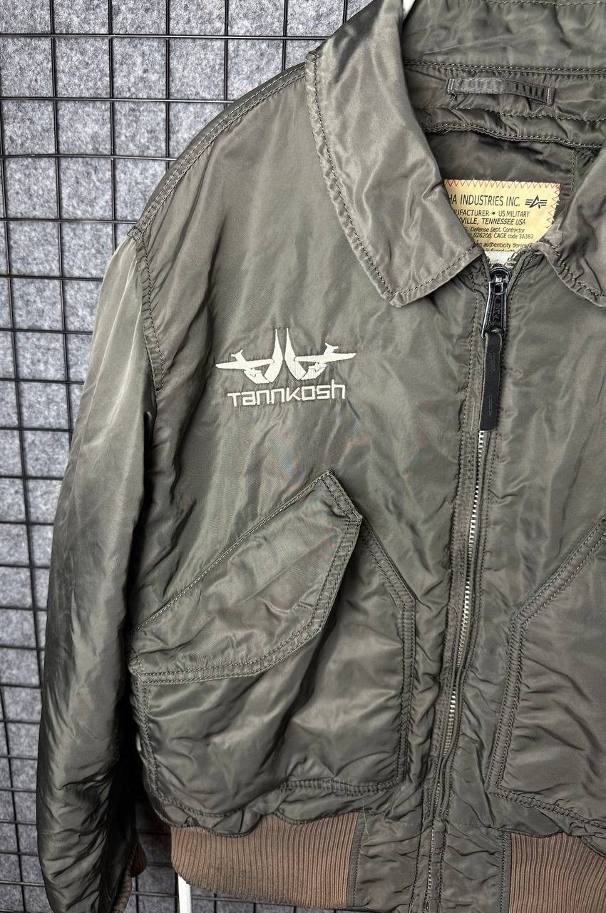 Alpha Industries × Vintage Vintage Alpha Industries MA-1 military jacket size Large Size US L / EU 52-54 / 3 - 3 Thumbnail