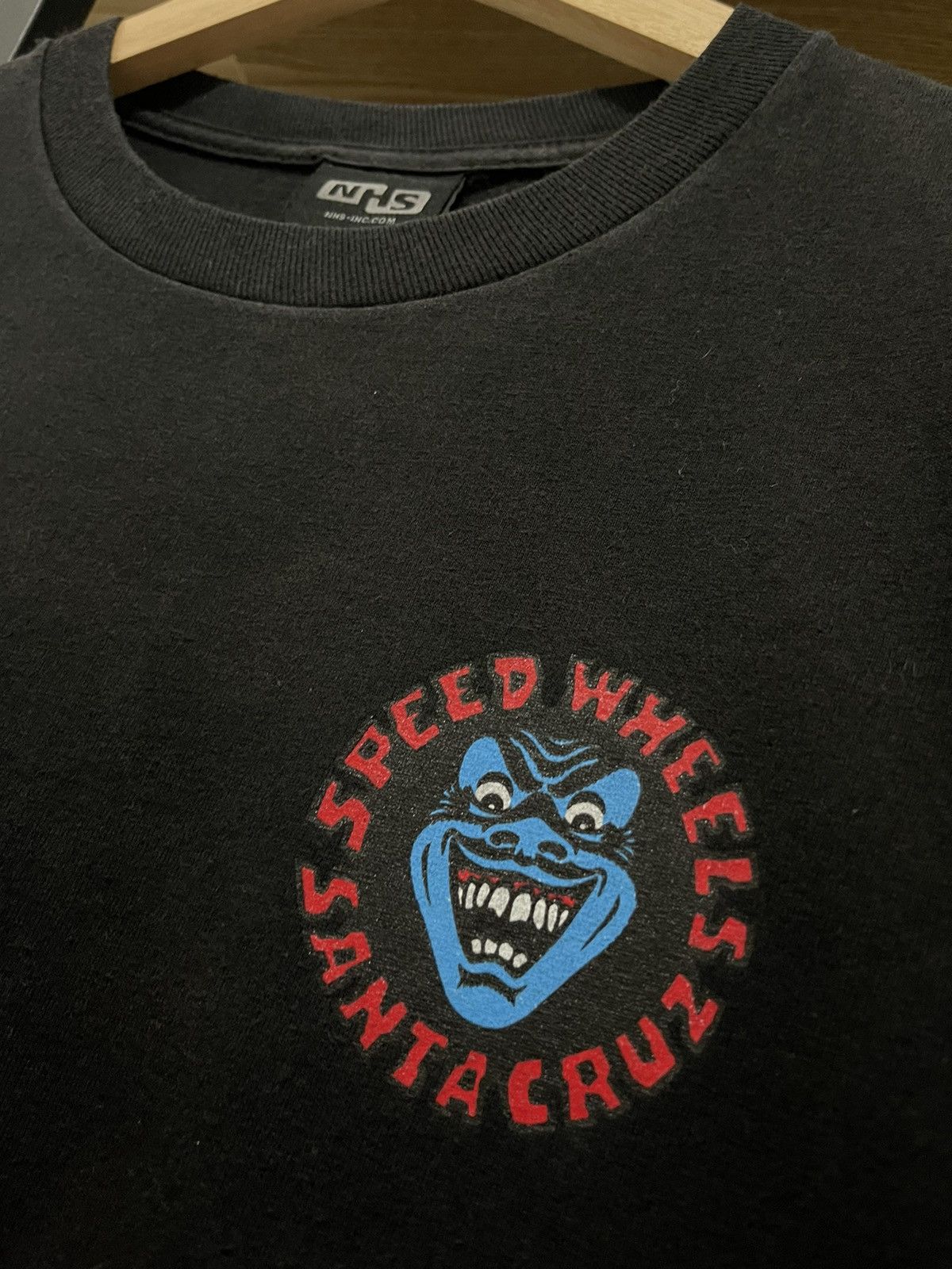 Santa Cruz Skateboards Vintage 90's Santa Cruz Speed Wheels Hand Scream Tee Size US M / EU 48-50 / 2 - 3 Thumbnail