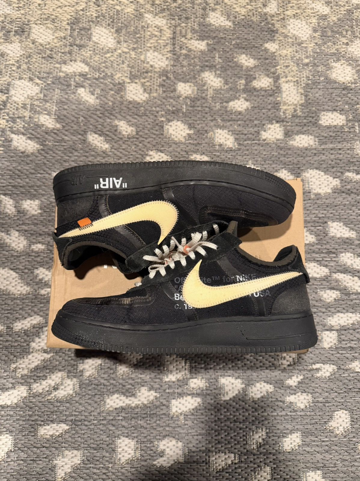 Nike × Off-White Off White x Nike Air Force 1 Low Black Size US 10.5 / EU 43-44 - 2 Thumbnail