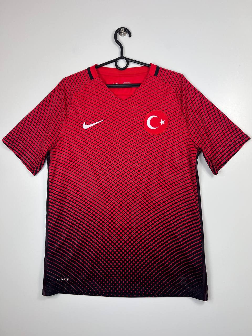 Nike Turkey 2016 Home Shirt Nike Dri Fit Football Jersey Size M Size US M / EU 48-50 / 2 - 1 Thumbnail