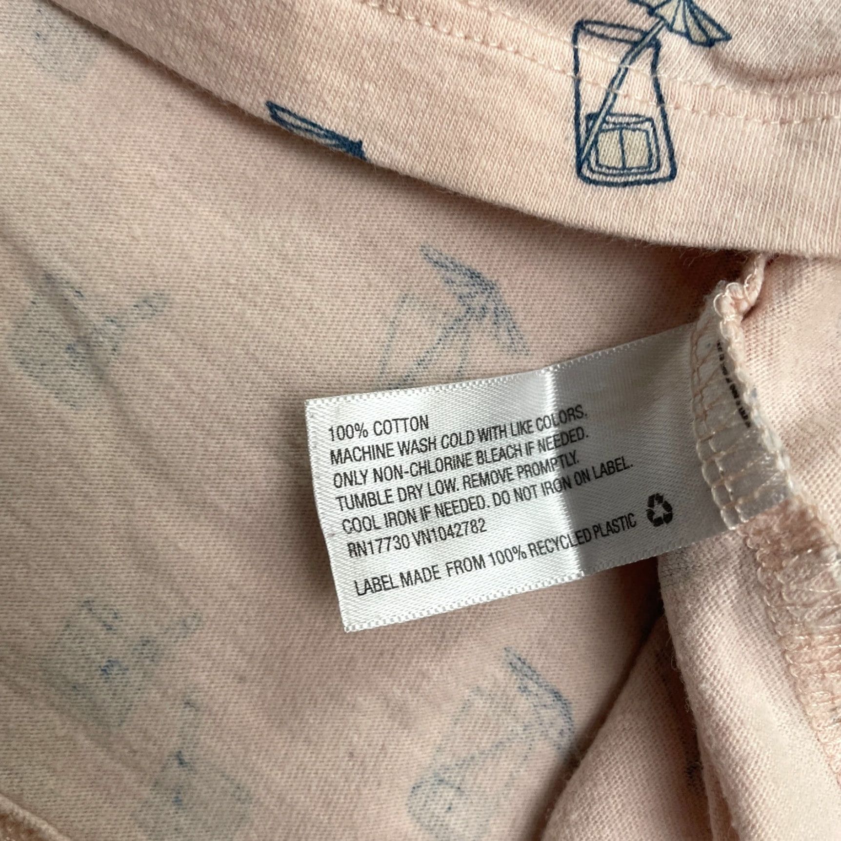 Vintage Goodfellow Graphic Cocktail T-Shirt Mens Large Pink All Over Print Cotton Casual Size US L / EU 52-54 / 3 - 5 Thumbnail