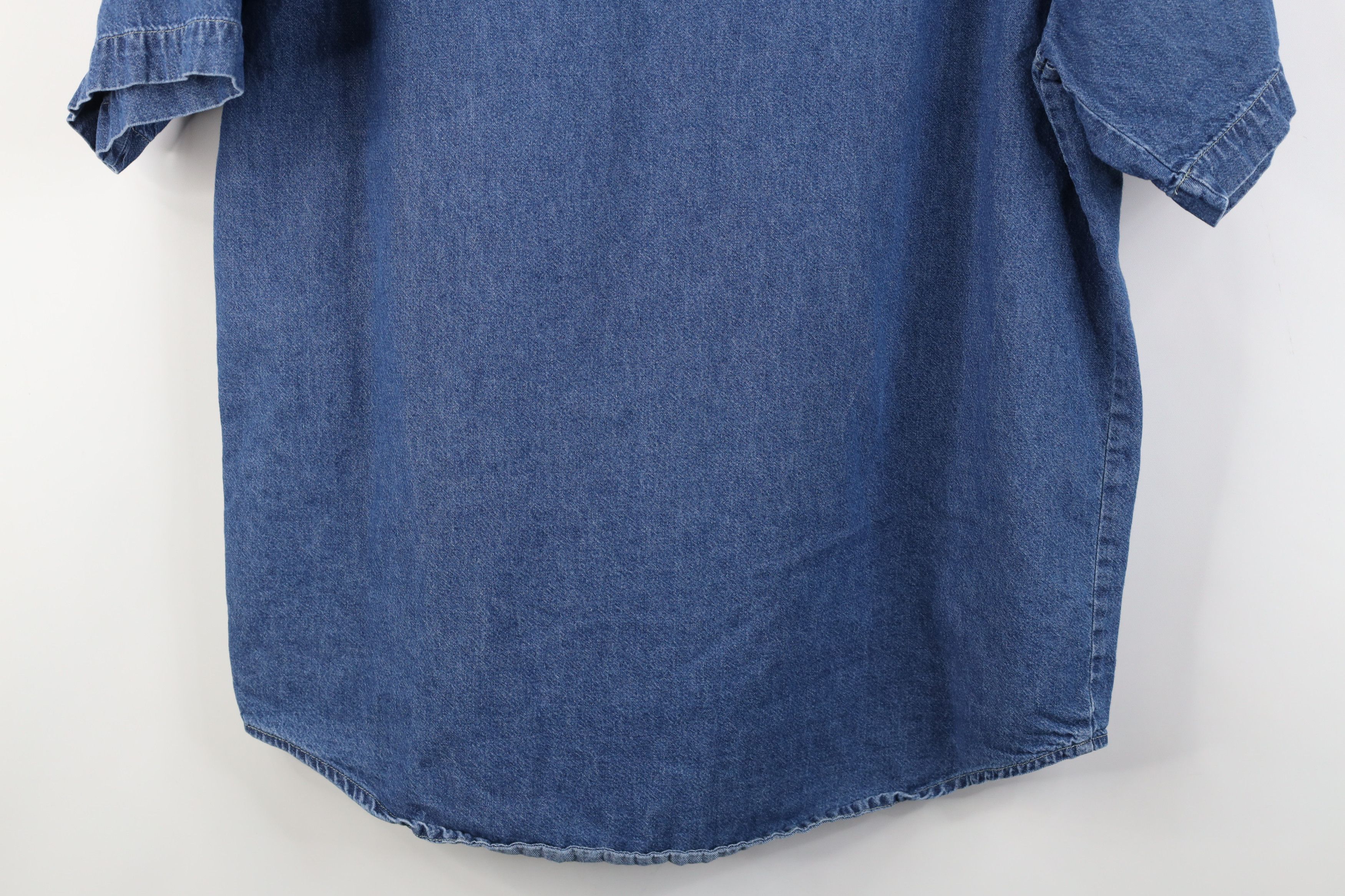 Vintage Vintage 90s Streetwear Short Sleeve Jean Button Down Shirt Size US M / EU 48-50 / 2 - 13 Thumbnail