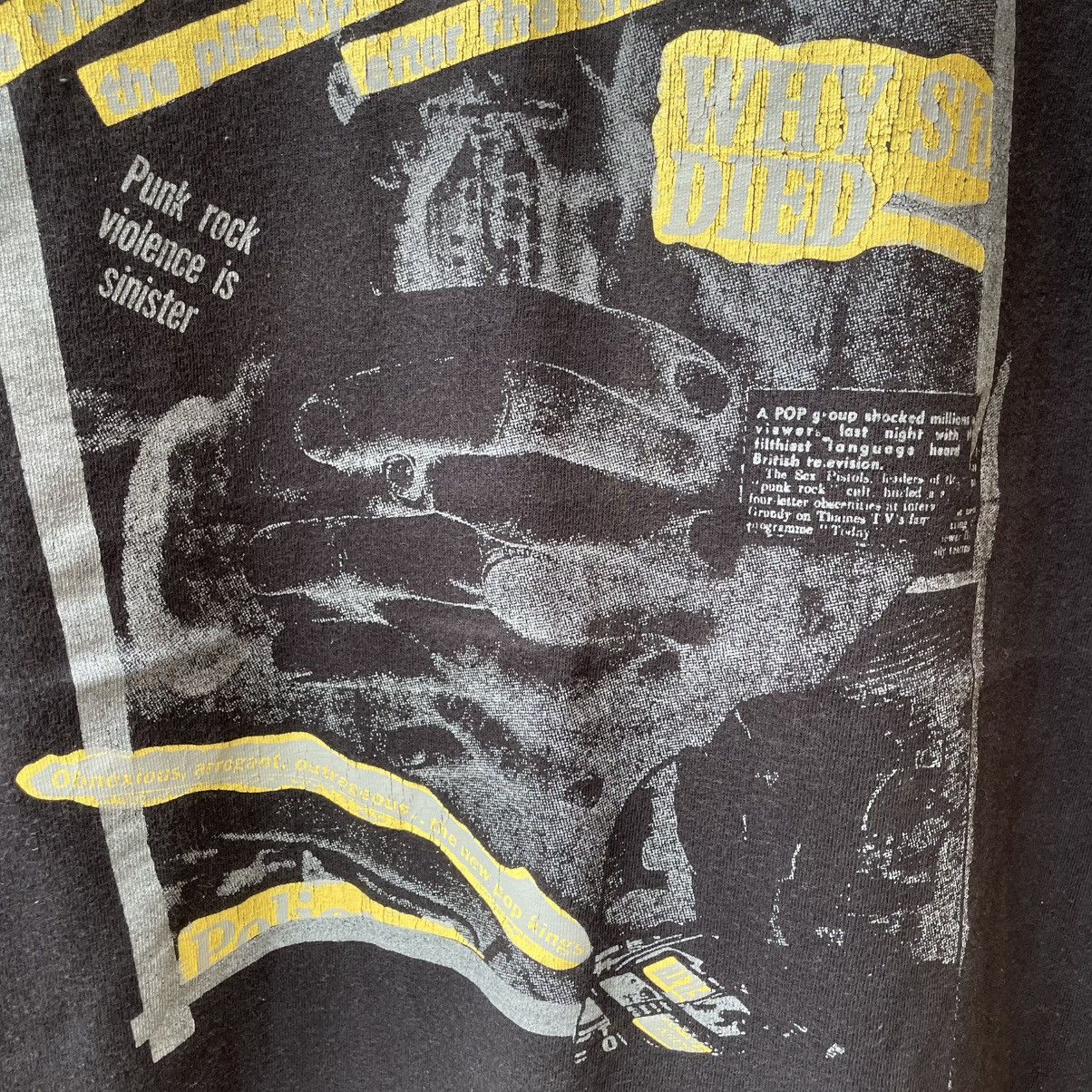 Untitled Artworks 🔥Vintage 90s EsseXroad Graphic Of Punk Violence Tee Size US L / EU 52-54 / 3 - 6 Thumbnail