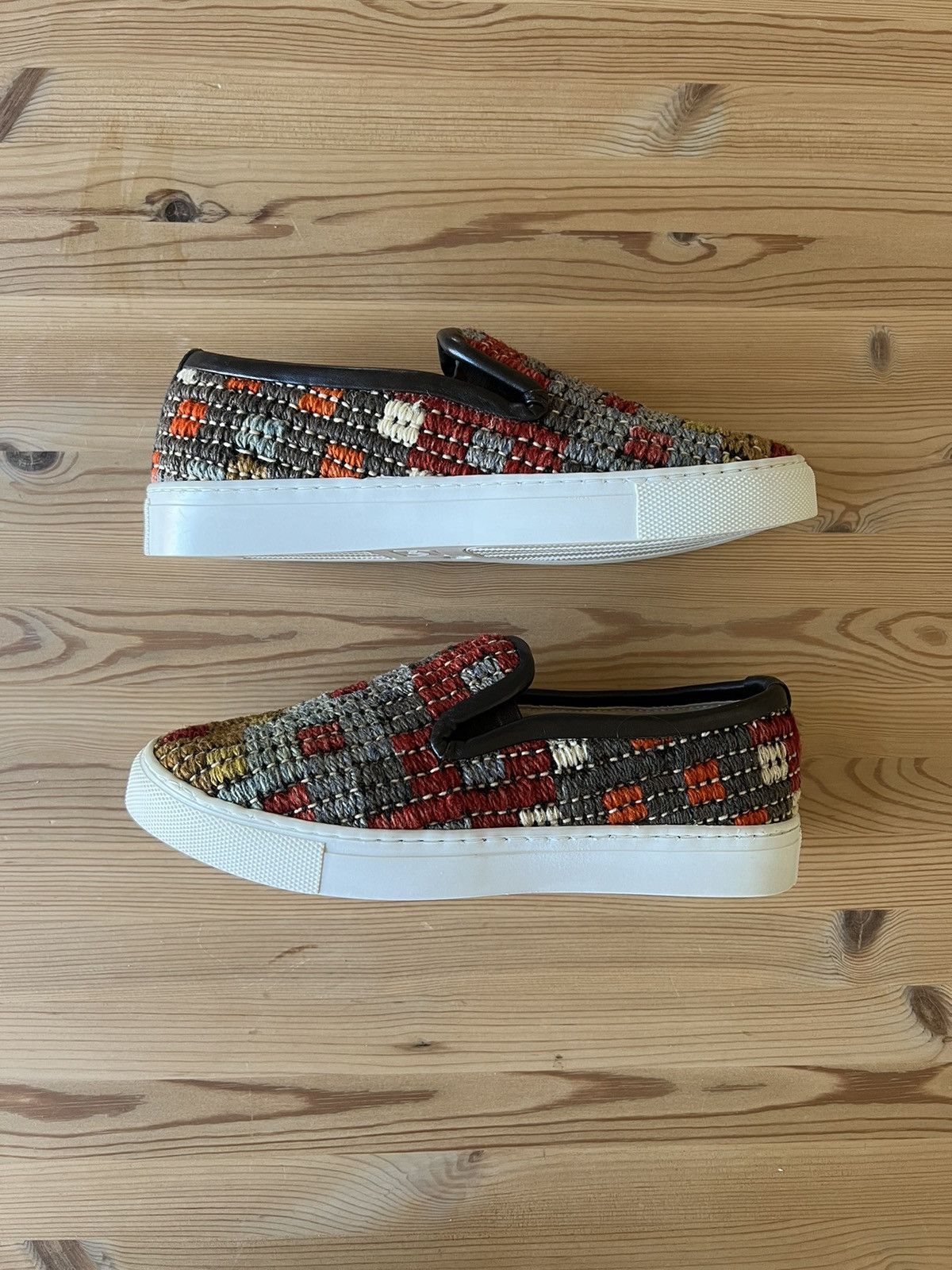 Other Res Ipsa Women’s Kilim Sneaker Size 7 Size US 7 / IT 37 - 2 Thumbnail