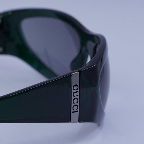 Gucci Gucci GG1575S 003 Sunglasses Green Cat Eye Frame Size ONE SIZE - 9 Thumbnail