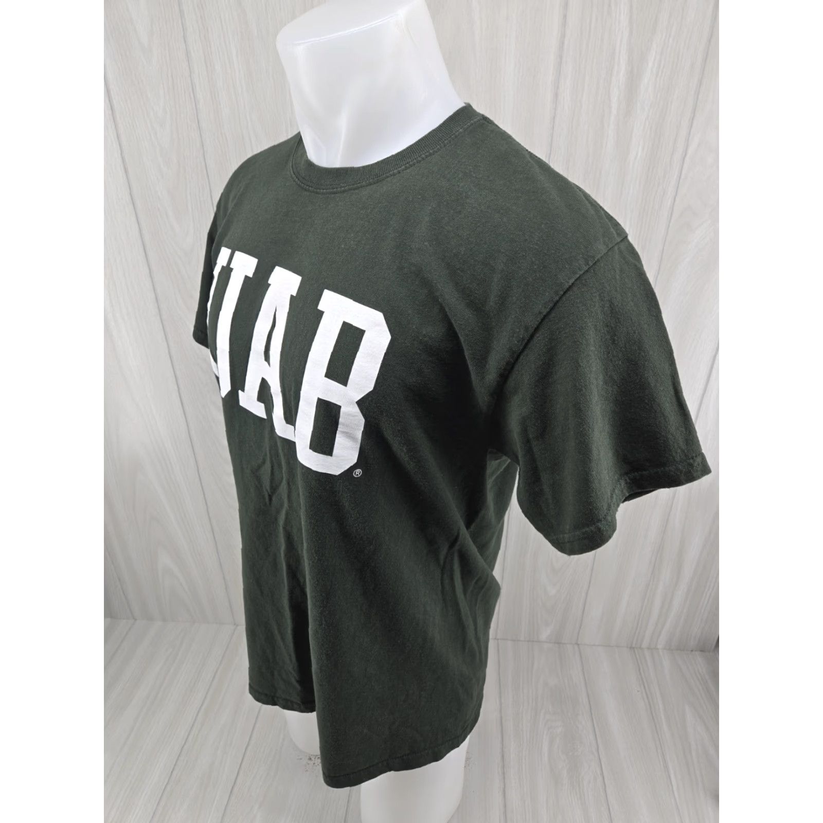 Gildan VINTAGE University of Alabama at Birmingham Blazers Green 2025 Short Sleeve T-Shirt Mens L Green University 90s Event Theme T-Shirt Size US L / EU 52-54 / 3 - 4 Thumbnail