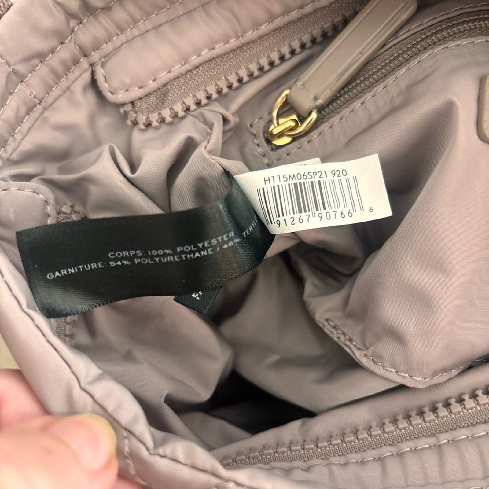 Marc Jacobs Marc Jacobs Quilted Crossbody Bag Taupe with Striped Strap Size ONE SIZE - 11 Thumbnail