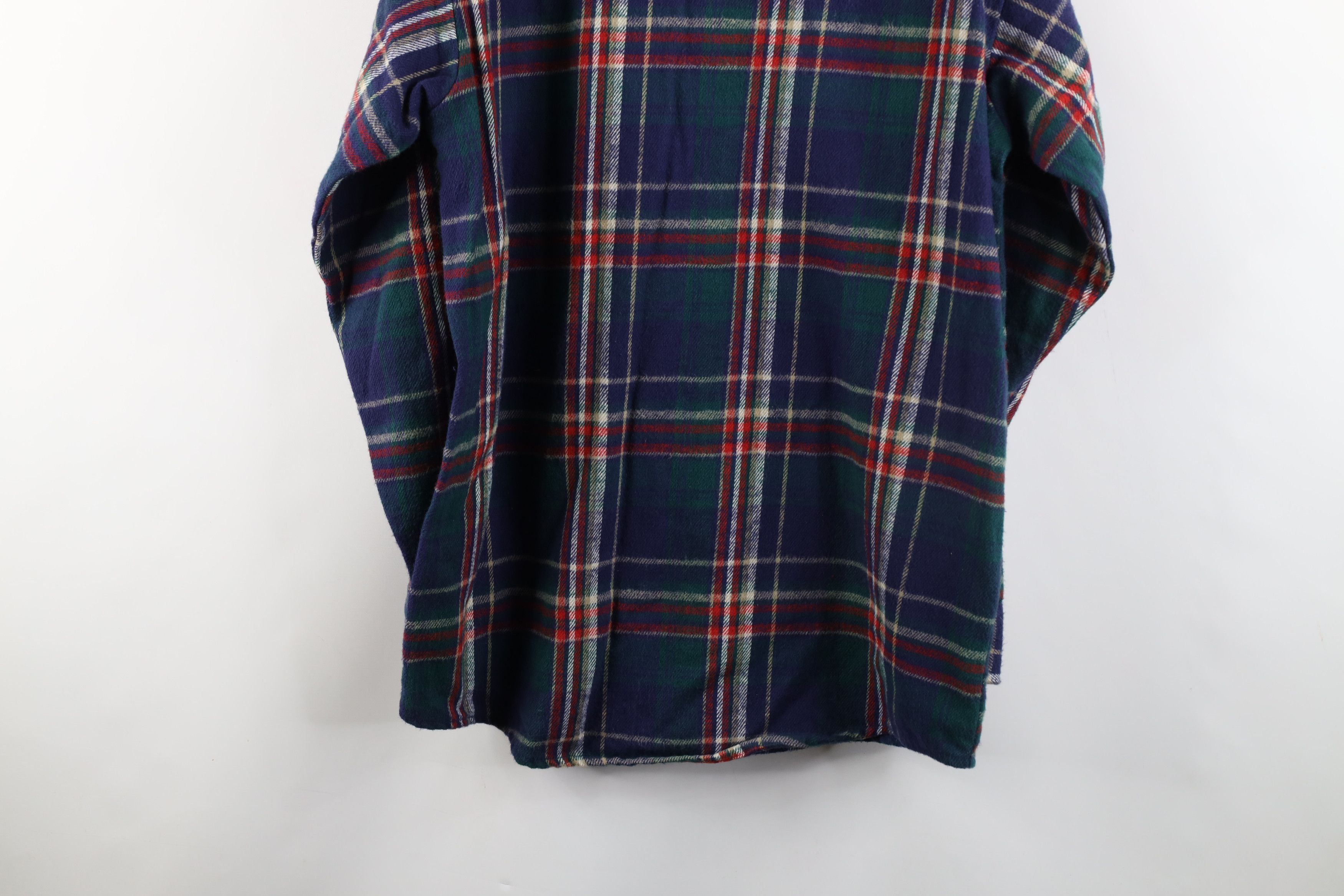 Vintage Vintage 90s OshKosh B'Gosh Heavyweight Flannel Button Shirt Size US M / EU 48-50 / 2 - 11 Thumbnail