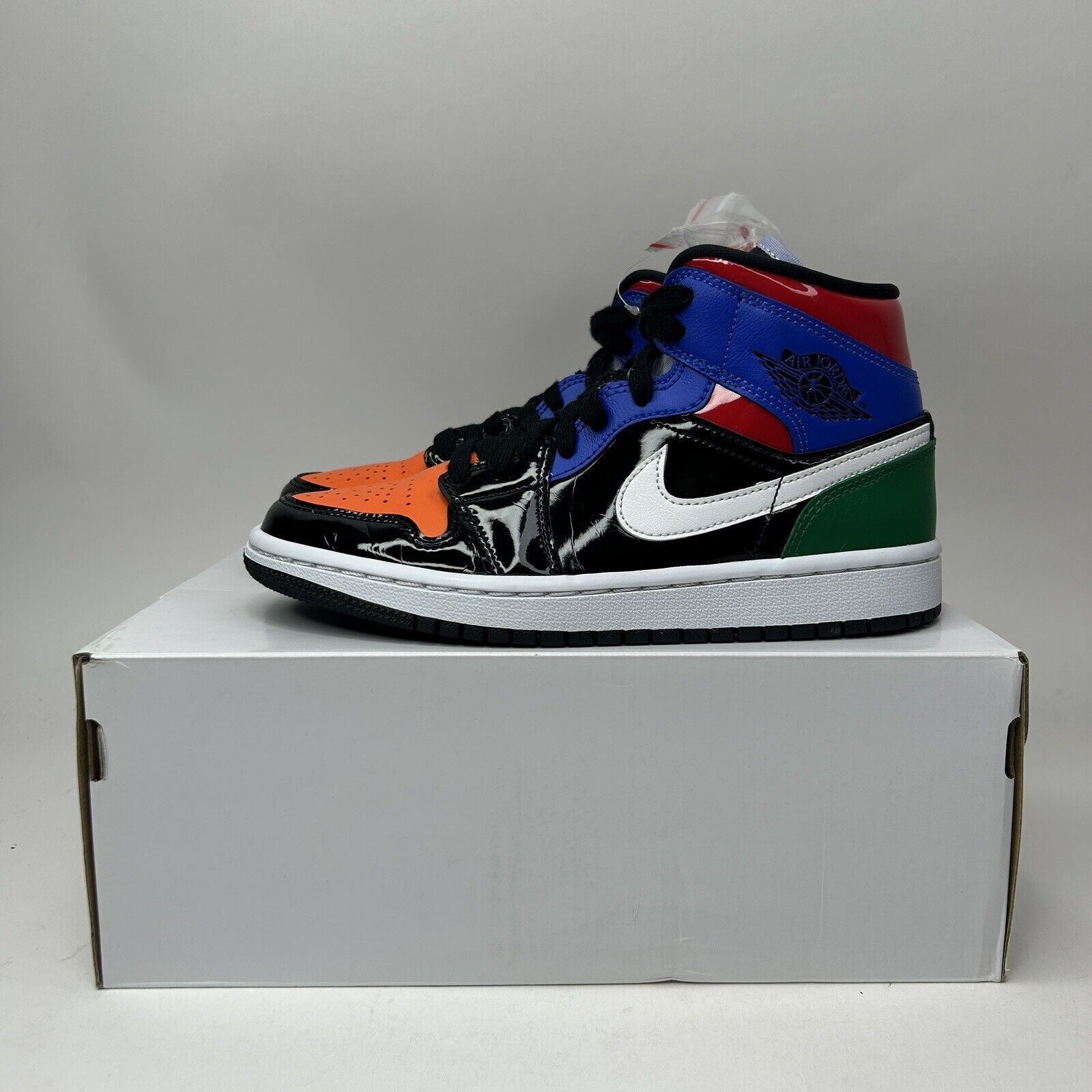 Nike Nike Air Jordan 1 Mid Retro SE WMNS “Multi-Patent” 2023 Size US 7 / IT 37 - 6 Thumbnail