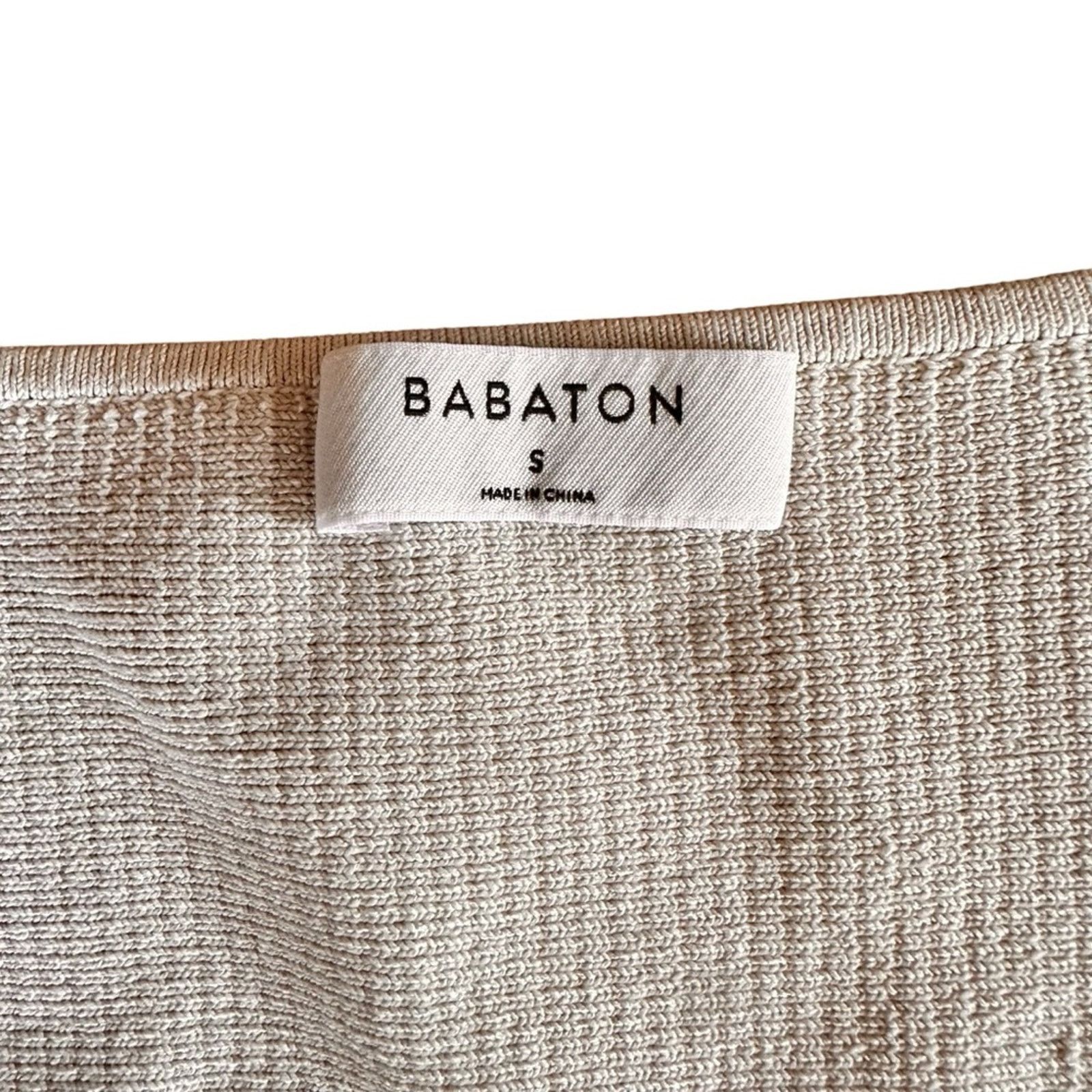 Aritzia Aritzia Babaton Sculpt Knit Crop Top – Cream/Tan – Size S Size S / US 4 / IT 40 - 3 Thumbnail