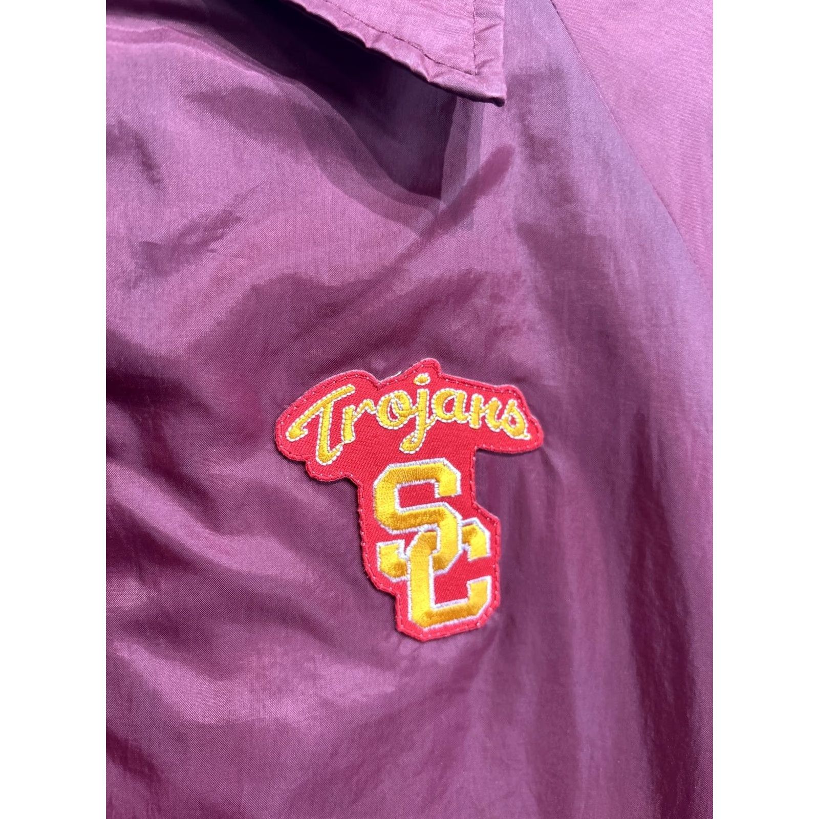 NCAA VINTAGE USC Trojans Jacket Mens Large Nylon Satin Quilted 80s Coat Maroon Sportswear USC Mens L Size US L / EU 52-54 / 3 - 3 Thumbnail
