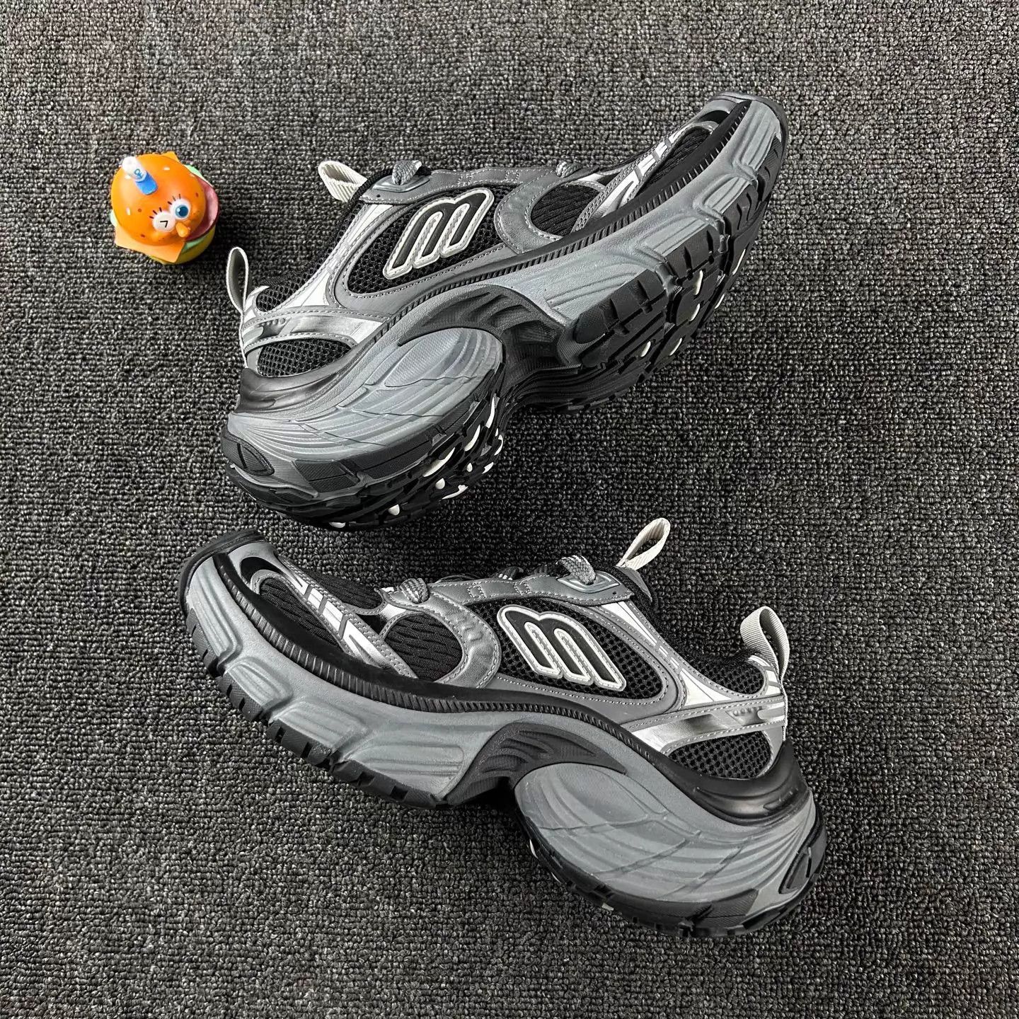Balenciaga Balenciaga Black 6XL Like New Sneakers Size US 5.5 / IT 35.5 - 3 Thumbnail
