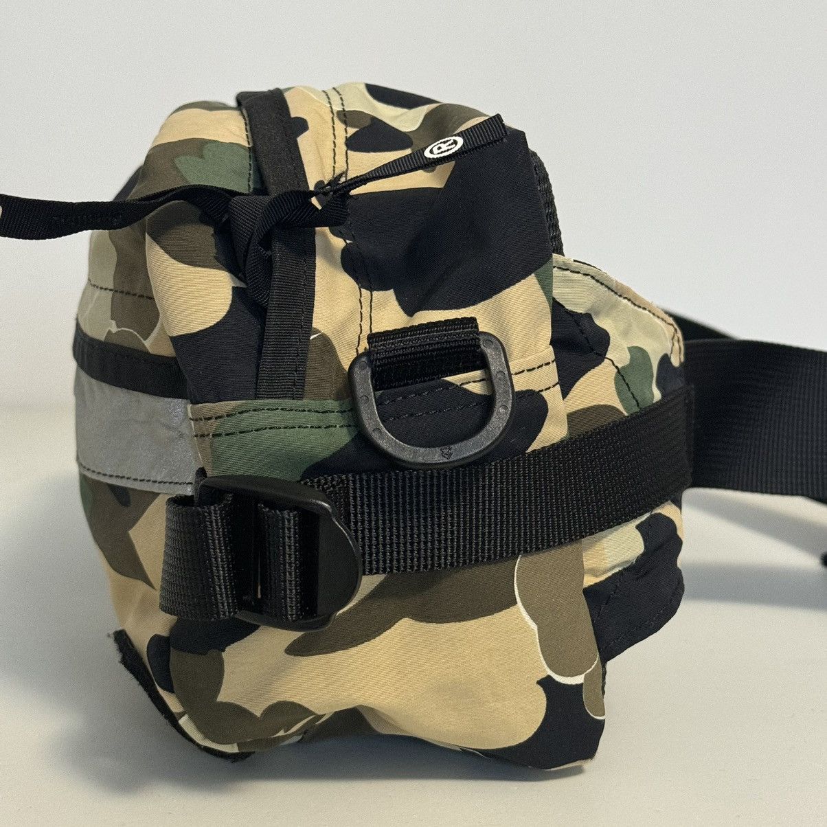 Bape × Kaws Bape x Kaws Bendy Camo Cross Body Waist Bag Size ONE SIZE - 8 Thumbnail