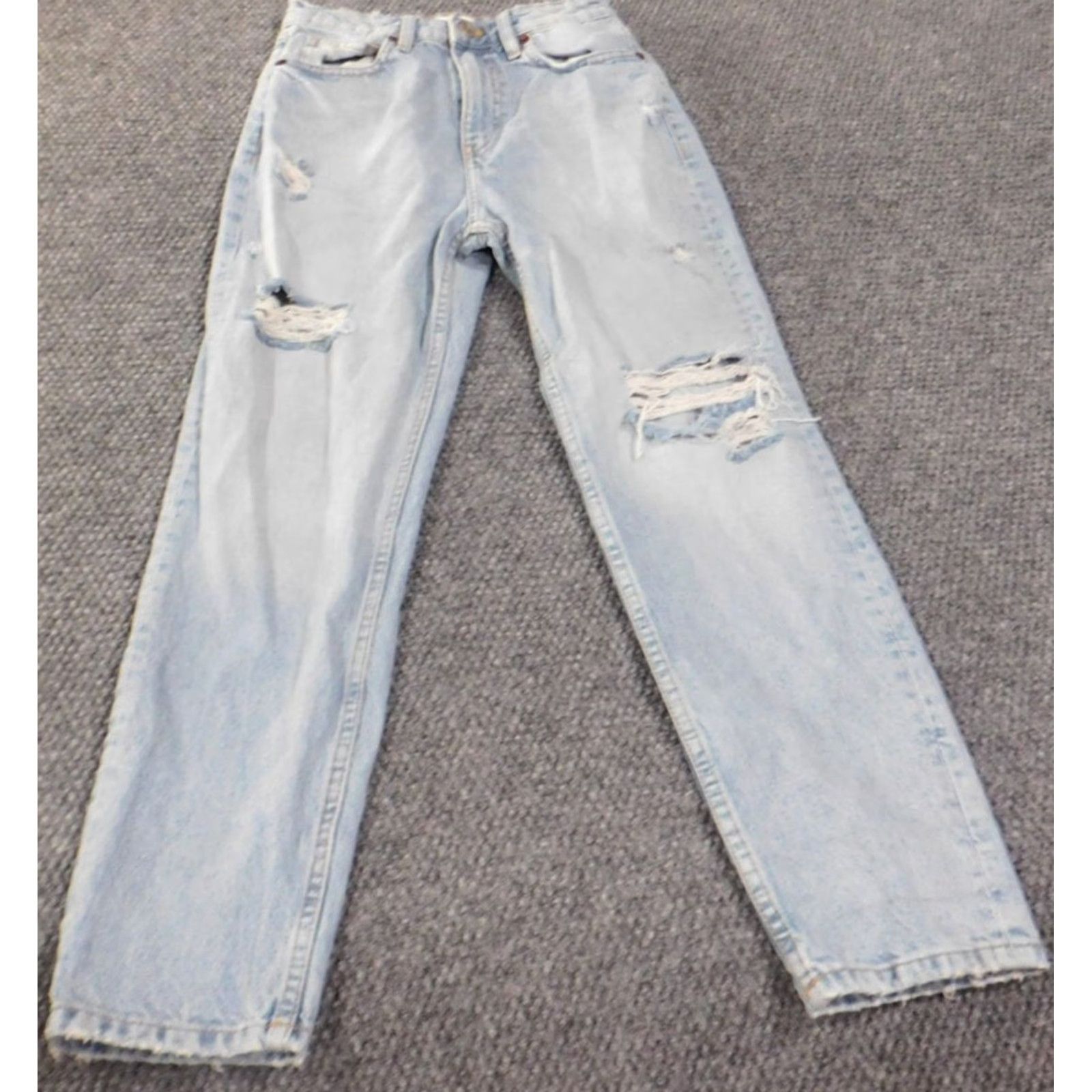 Zara Zara Jeans Womens 2 blue straight light wash retro distressed denim Jeans Women Regular 2 24in Blue Distressed Retro 2000s Womens Size 26" / US 2 / IT 38 - 2 Thumbnail