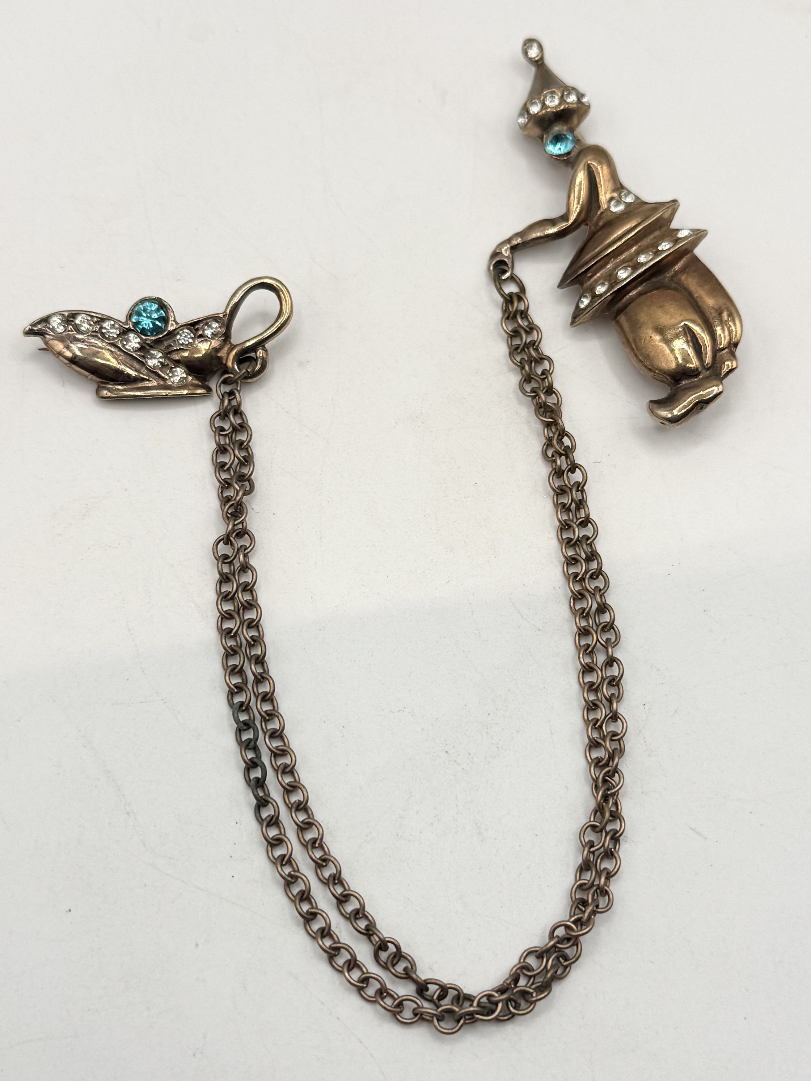 Vintage Estate vintage genie and lamp chatelaine pin Size ONE SIZE - 2 Thumbnail
