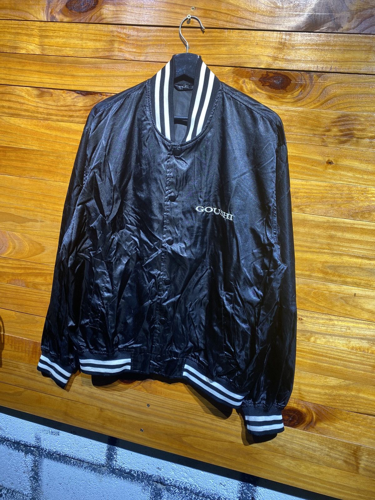 Vintage Vintage Goushi Black Nylon Varsity Jacket – Retro Japanese Size US L / EU 52-54 / 3 - 4 Thumbnail