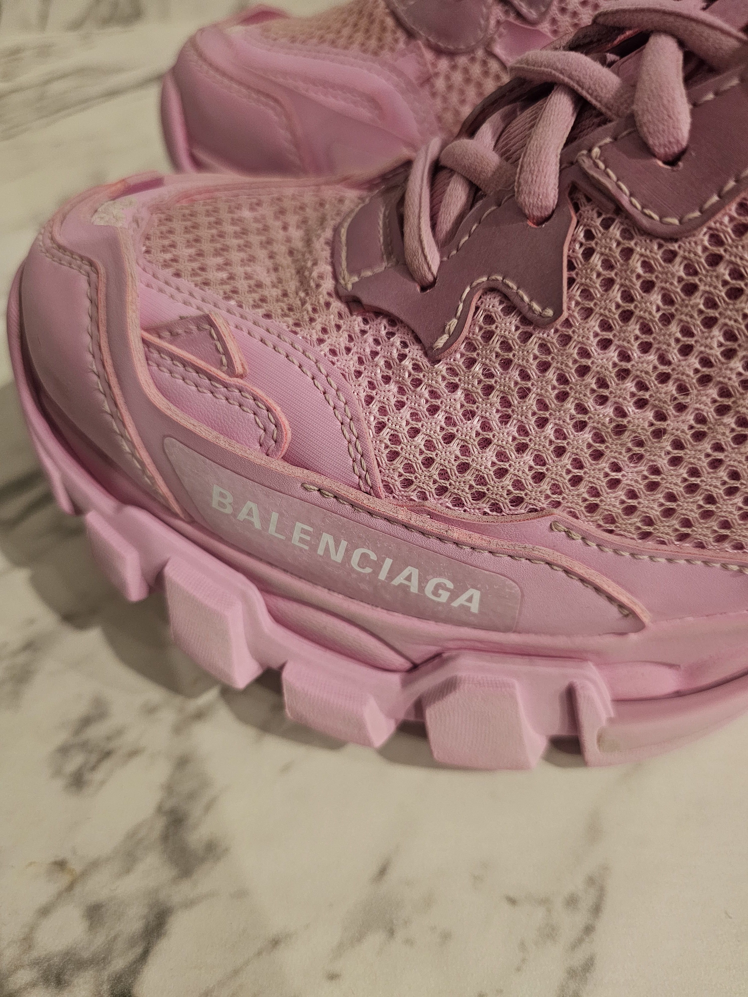 Balenciaga NEW EU 38 Balenciaga track 3 pink distressed sneakers Size US 8 / IT 38 - 13 Thumbnail