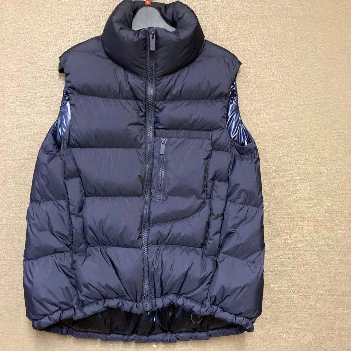 Uniqlo Uniqlo +J Down Volume Vest Women Navy M Size M / US 6-8 / IT 42-44 - 2 Thumbnail