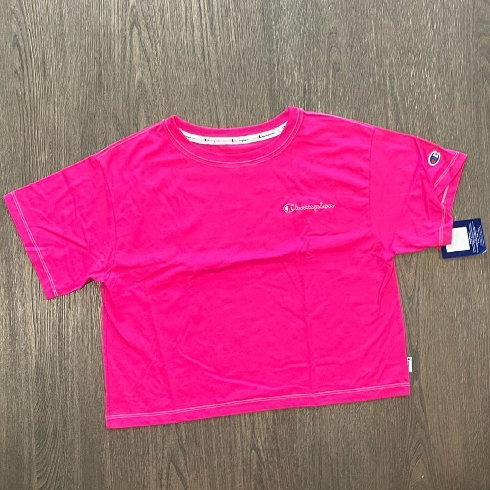 Champion NWT Champion Hot Pink Graphic Crop Top - Size S Size S / US 4 / IT 40 - 1 Thumbnail